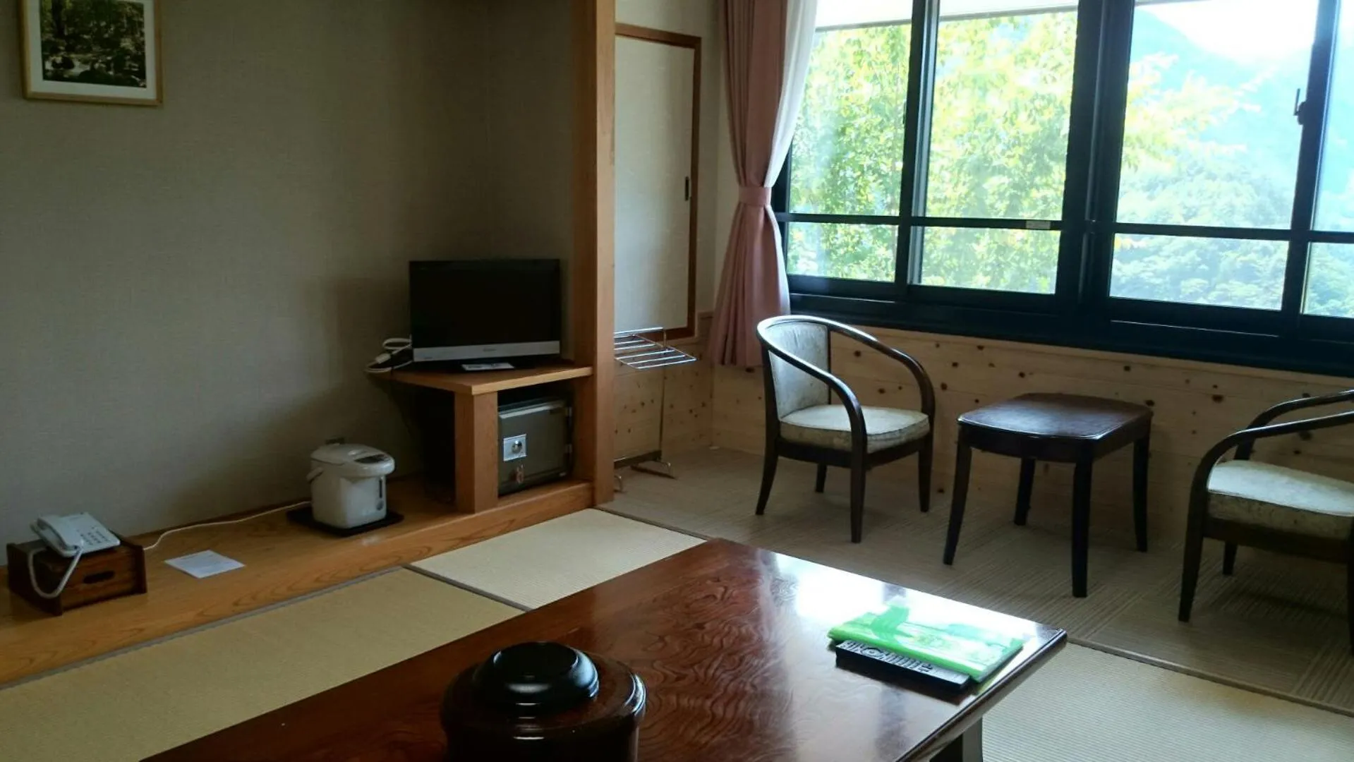 Photo of the whole room in Nezame Hotel