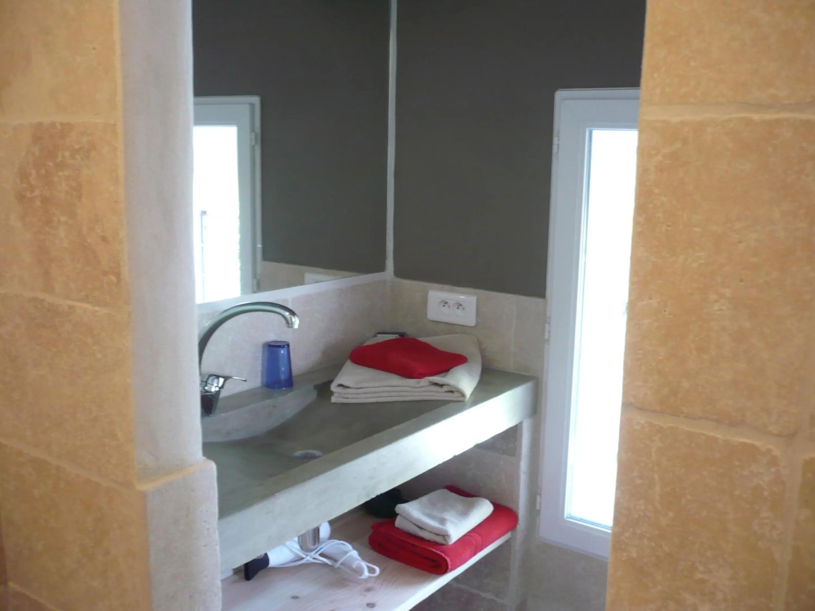 Bathroom in L'atelier B&B