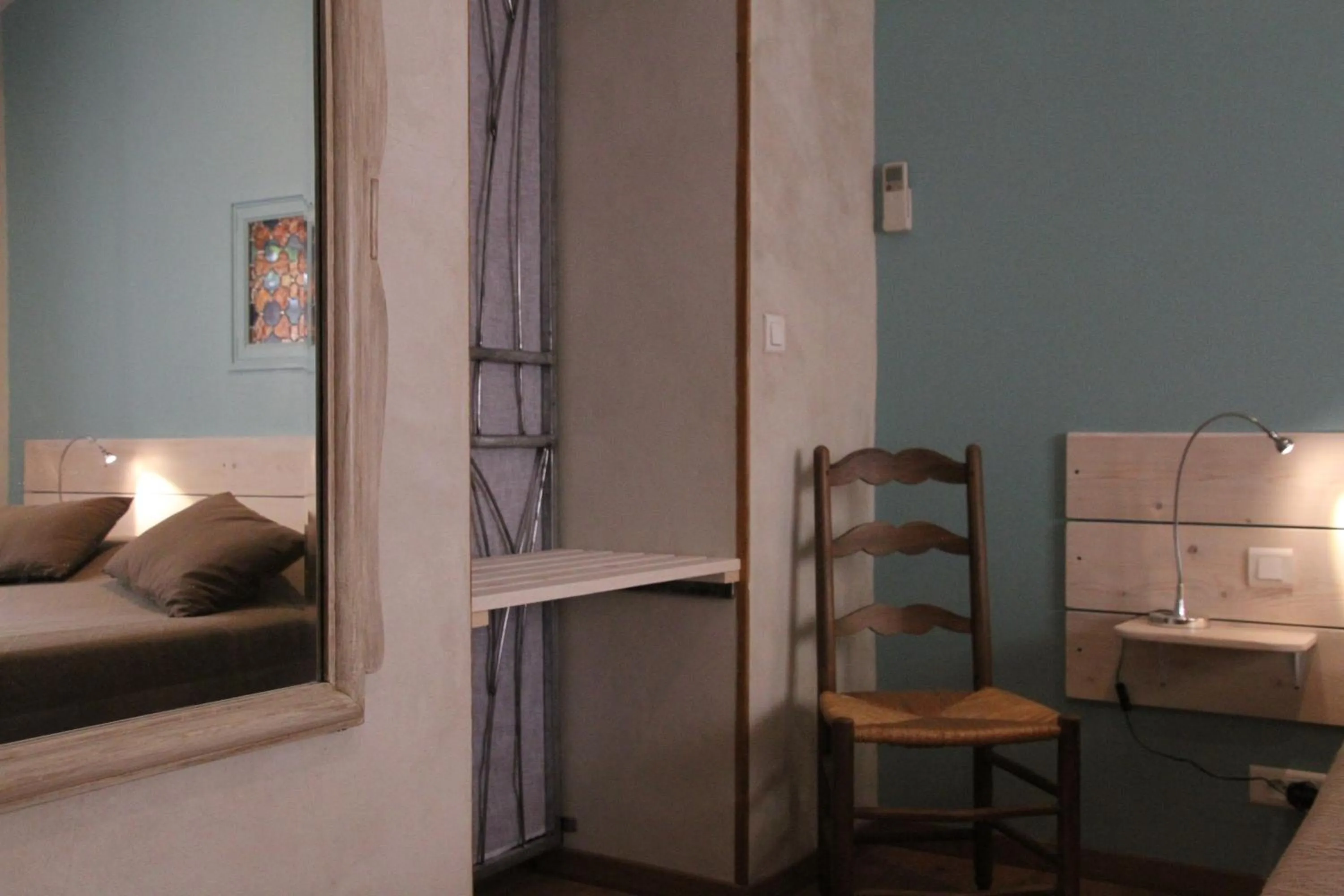 Seating area in L'atelier B&B