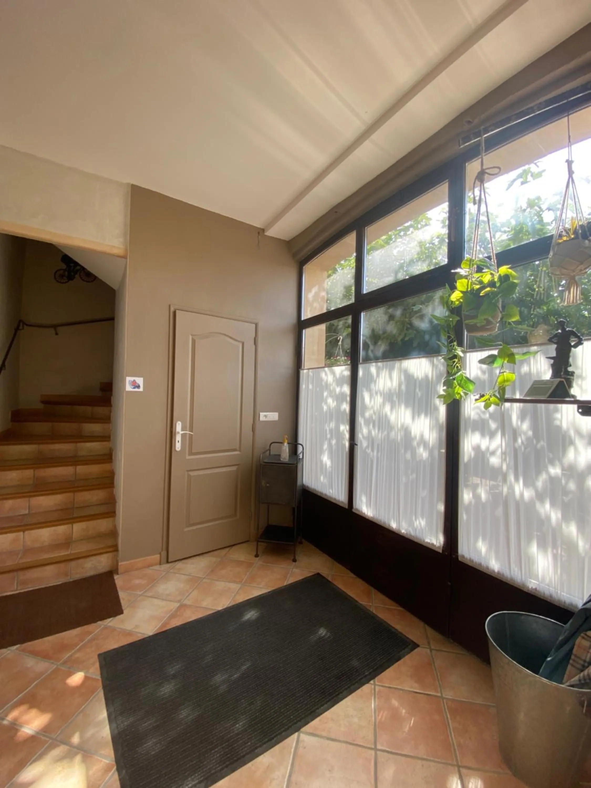 Property building in L'atelier B&B