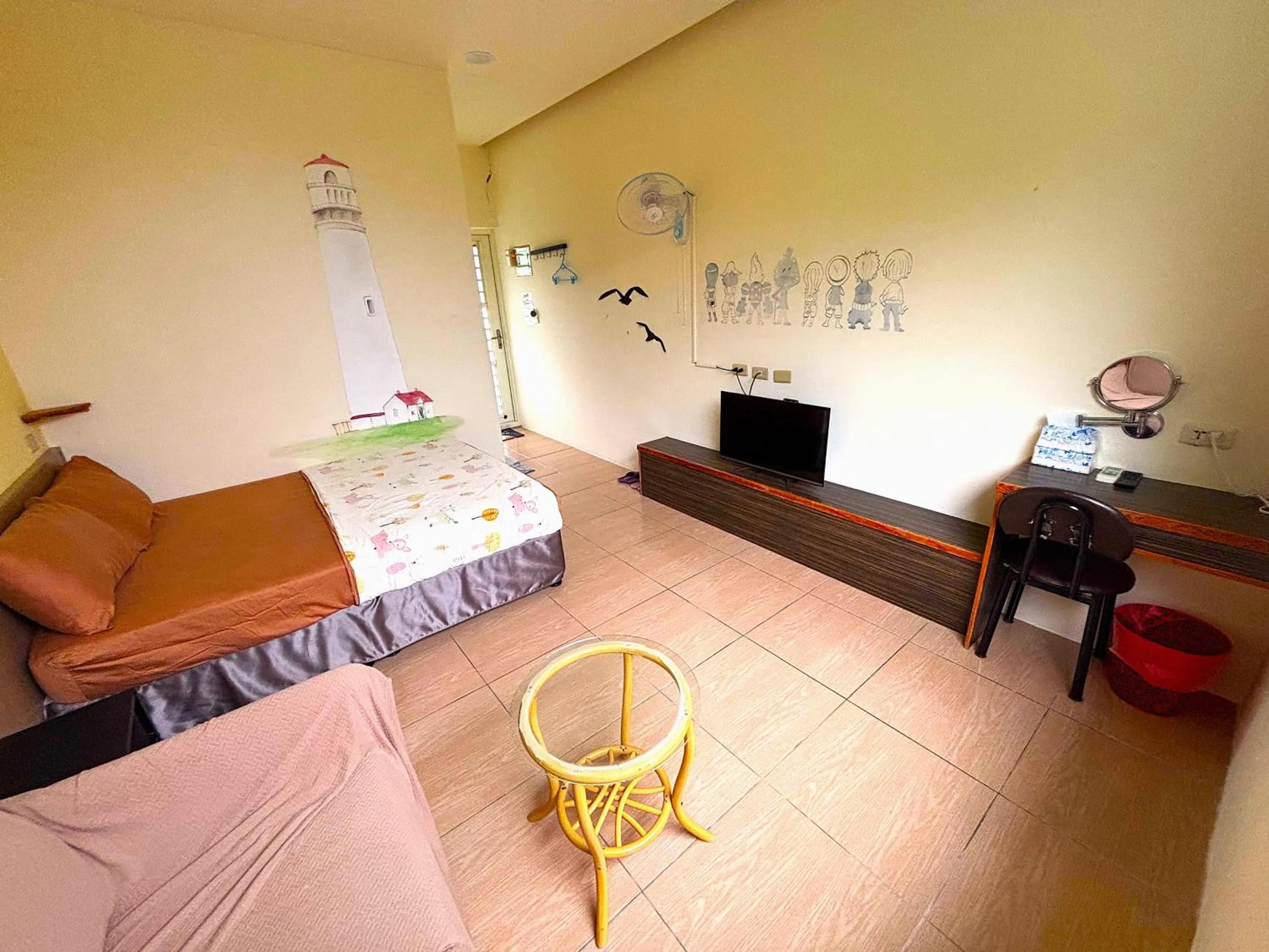 Bed in Fire Island Guest House