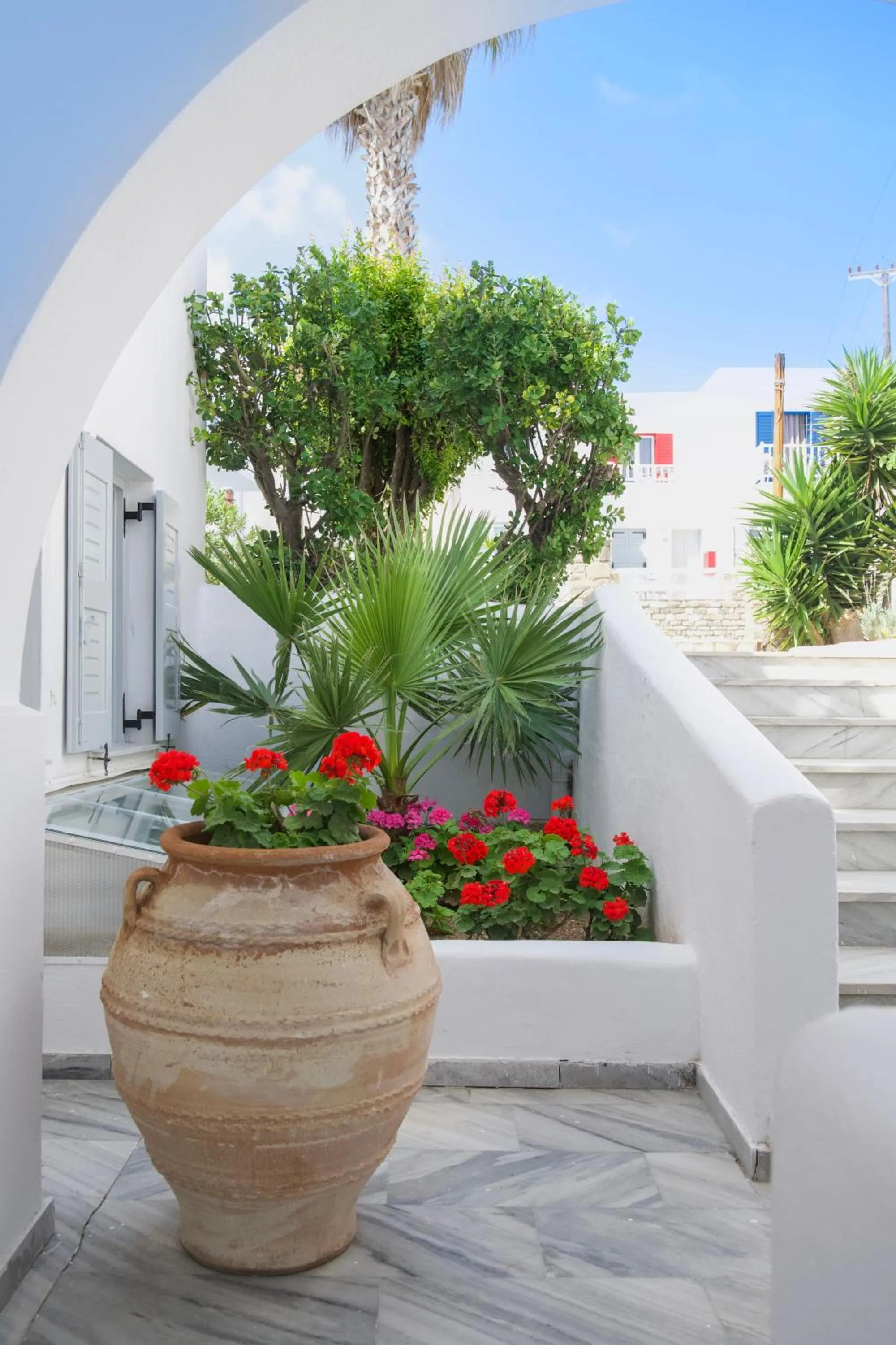Garden in Summer Shades Hotel - ex Arkoulis