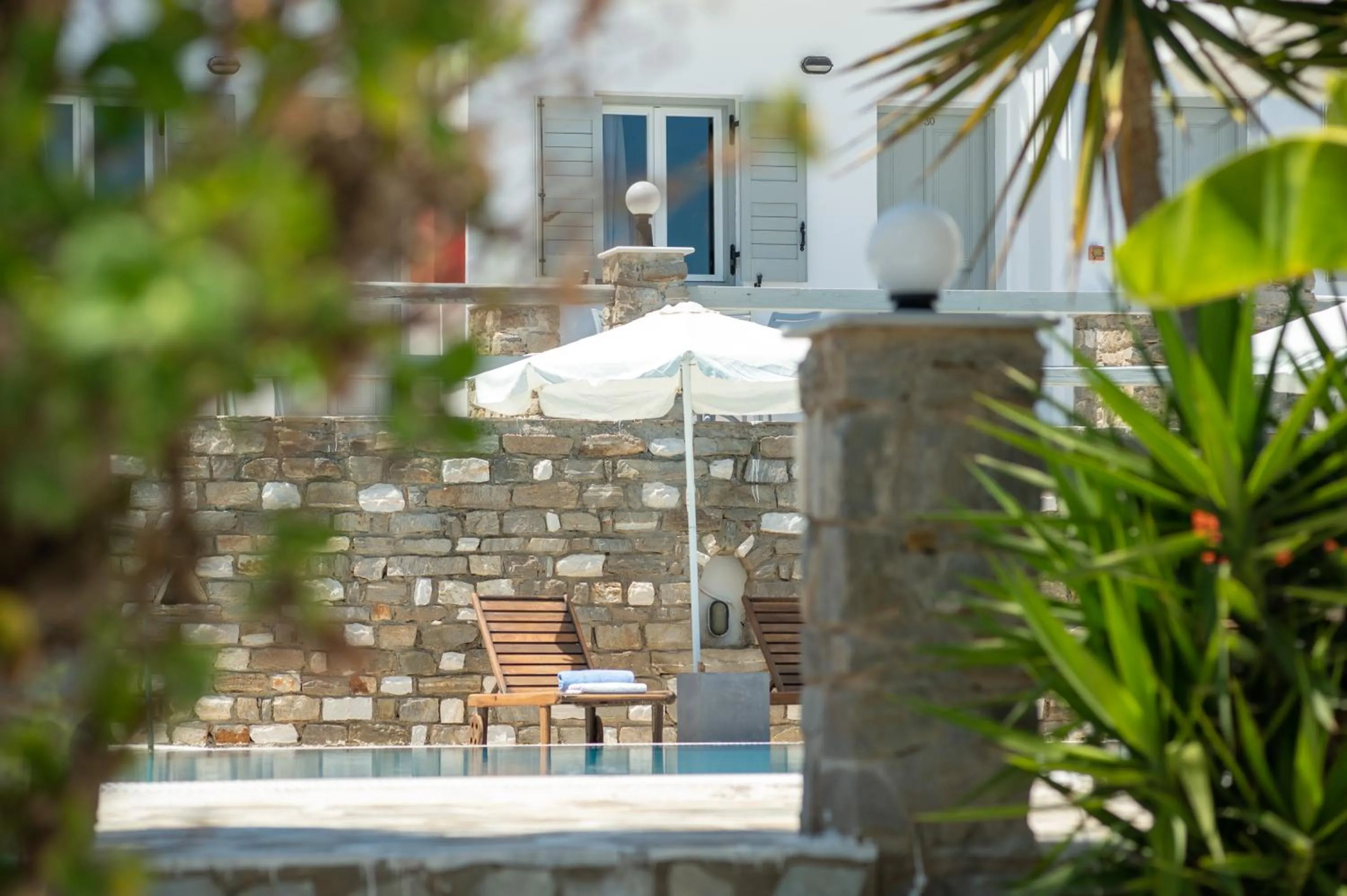 Swimming pool in Summer Shades Hotel - ex Arkoulis