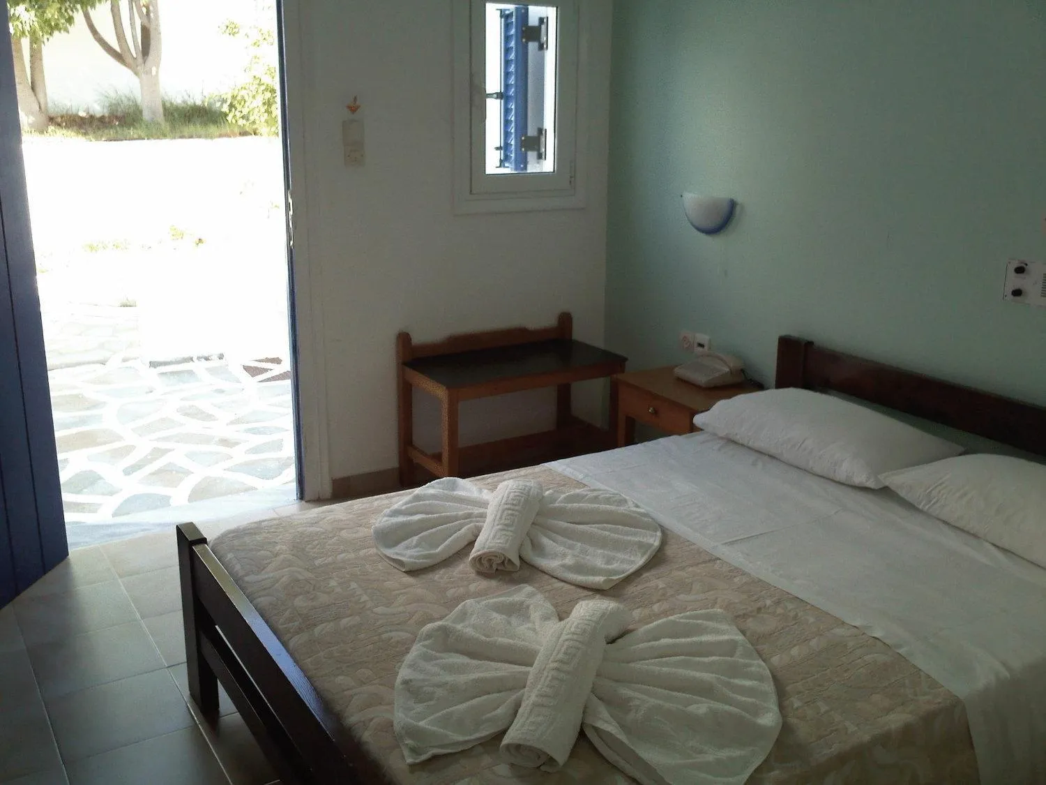 Bed in Summer Shades Hotel - ex Arkoulis