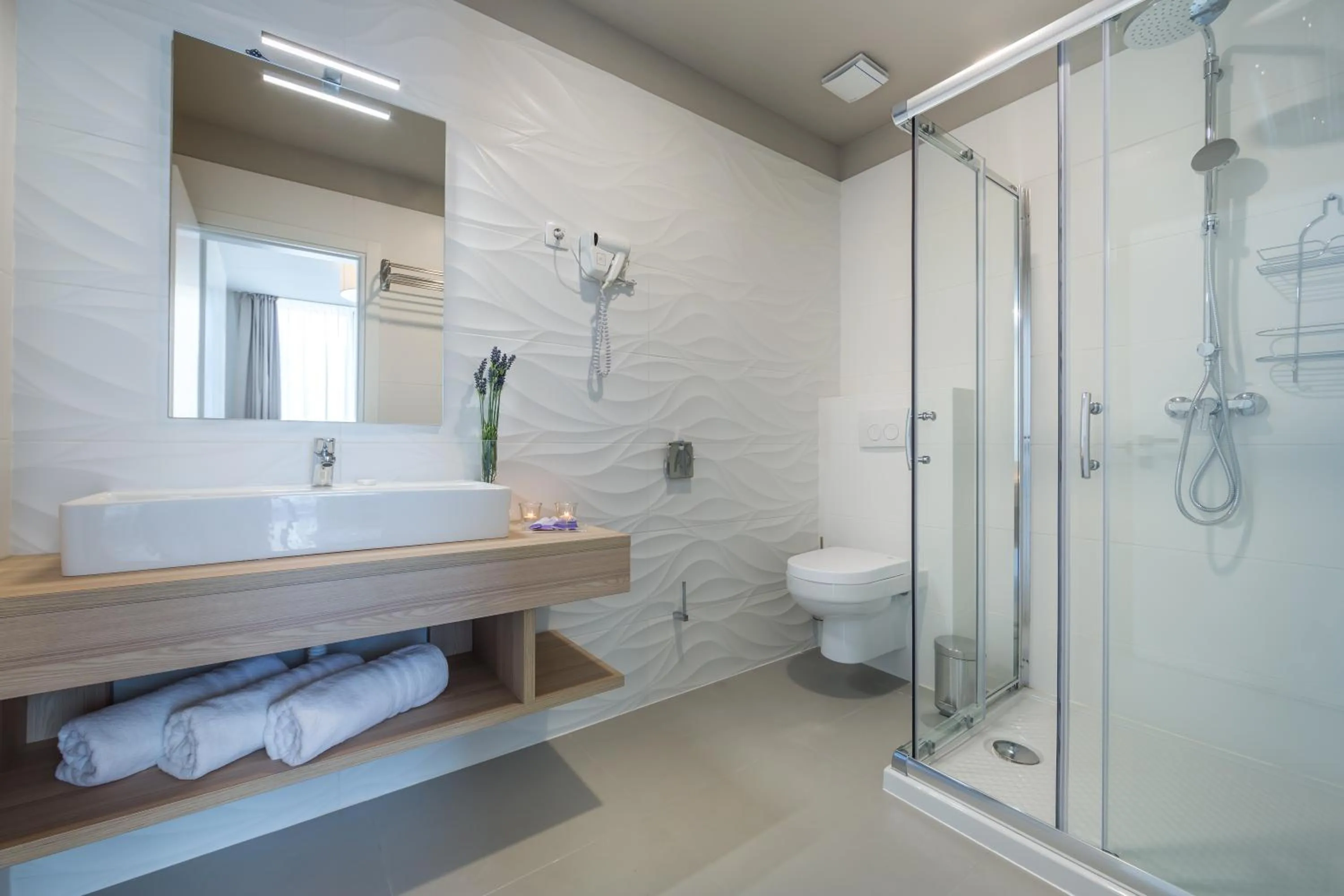 Bathroom in Apartments & Rooms Preelook