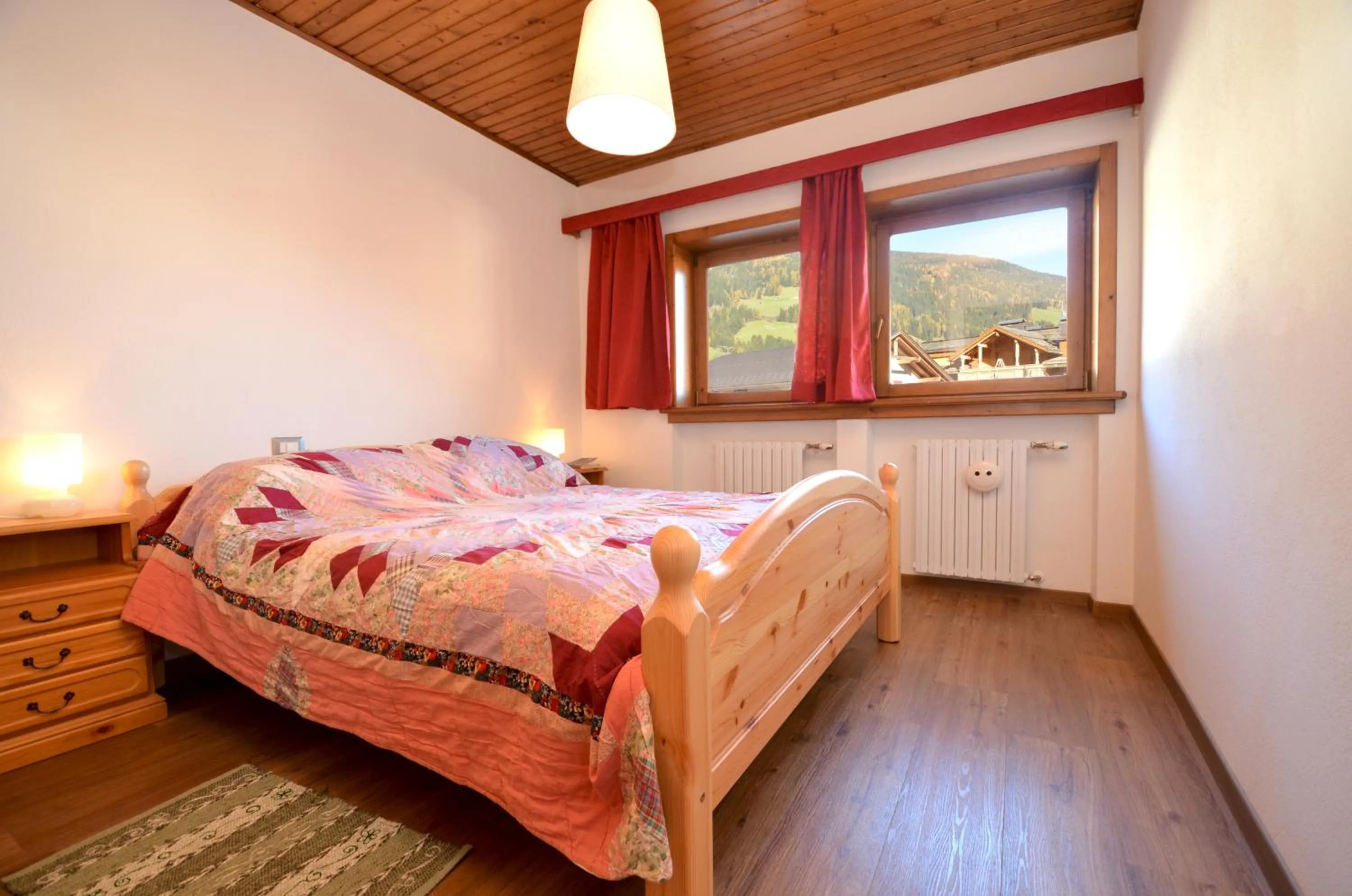 Bedroom, Bed in Aurturist S Candido Roulette
