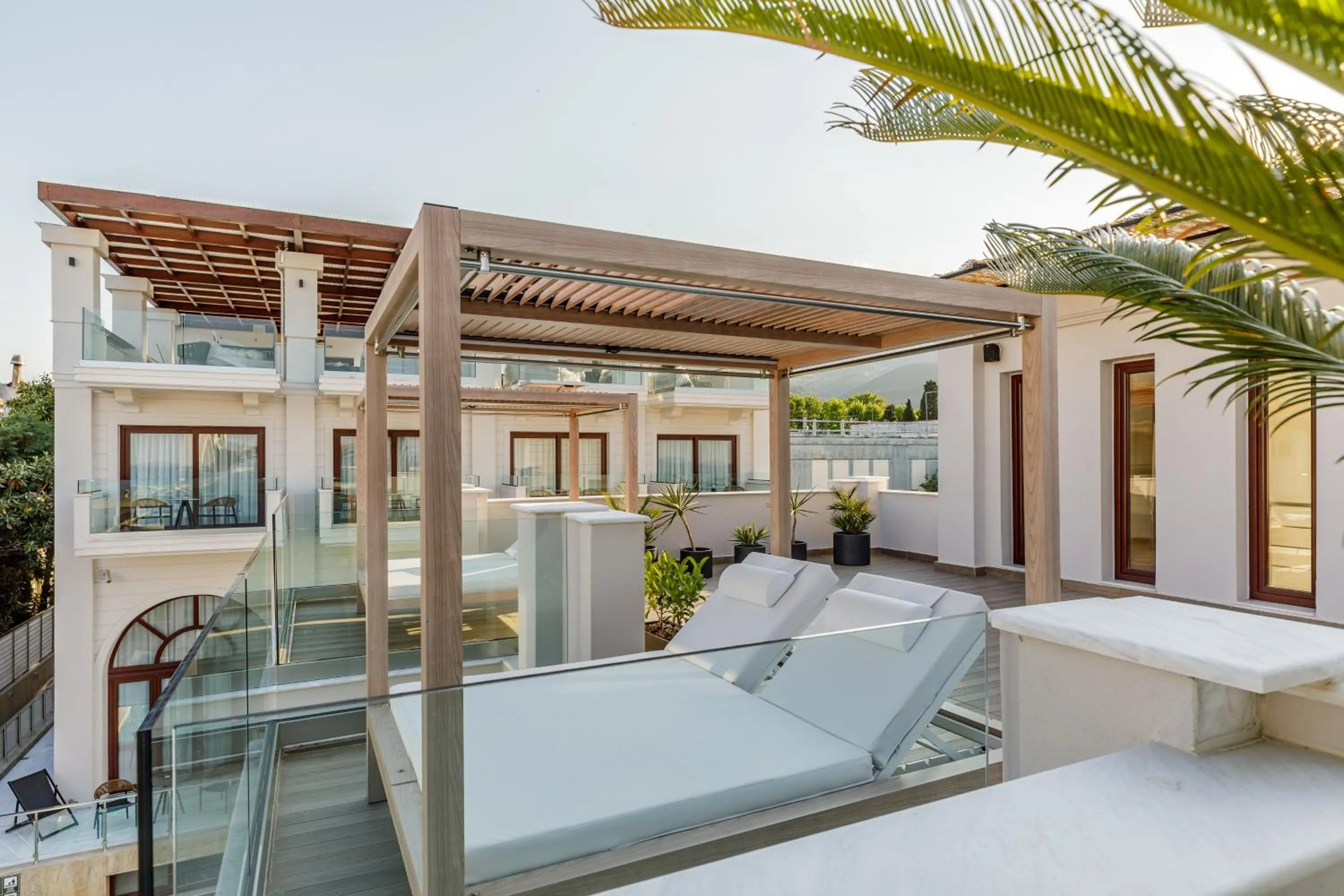 sunbed in Diverso Platamon, Luxury Hotel & Suites