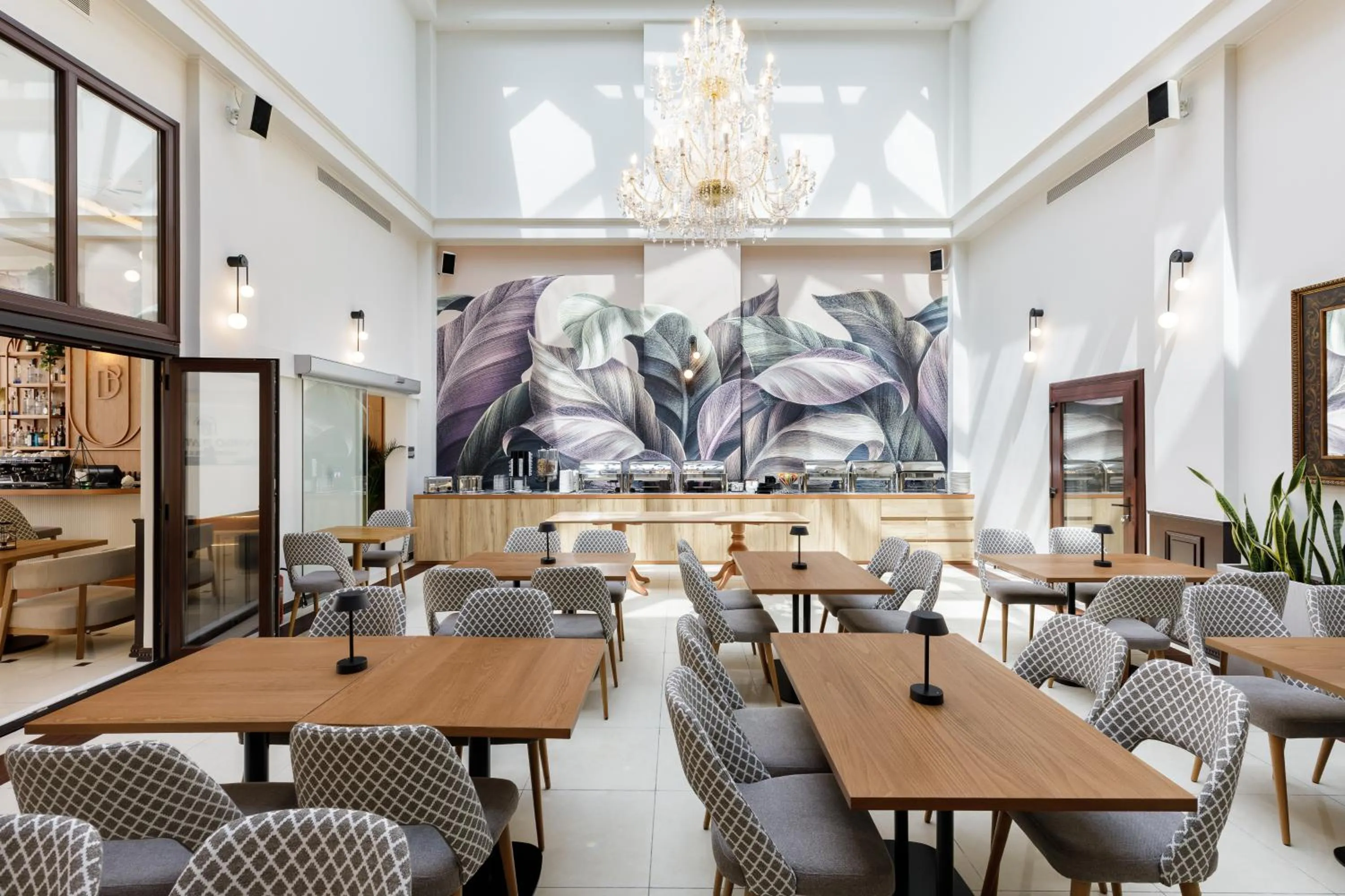 Restaurant/places to eat in Diverso Platamon, Luxury Hotel & Suites