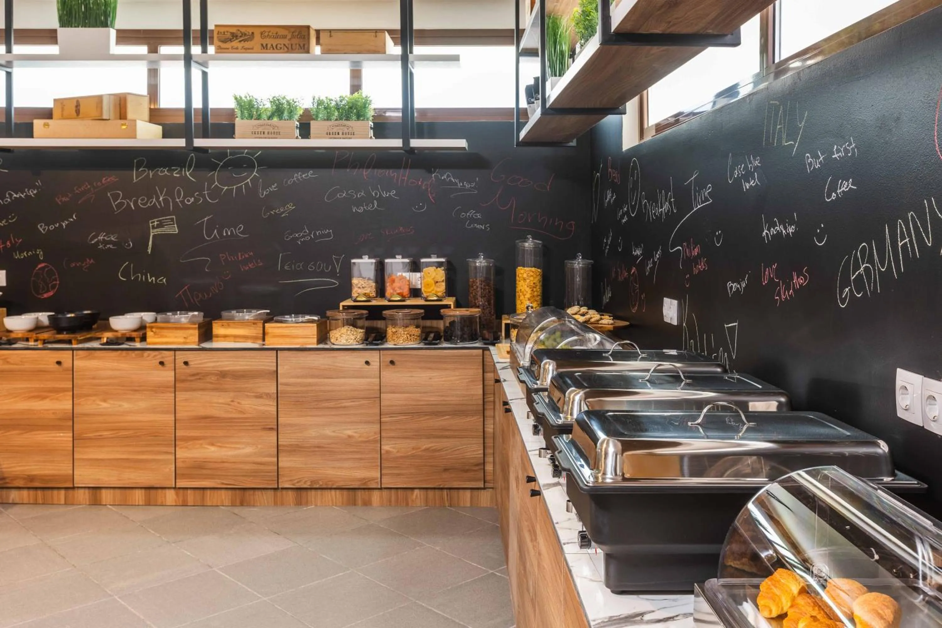 Buffet breakfast in Casa Blue Hotel, Philian Hotels and Resorts