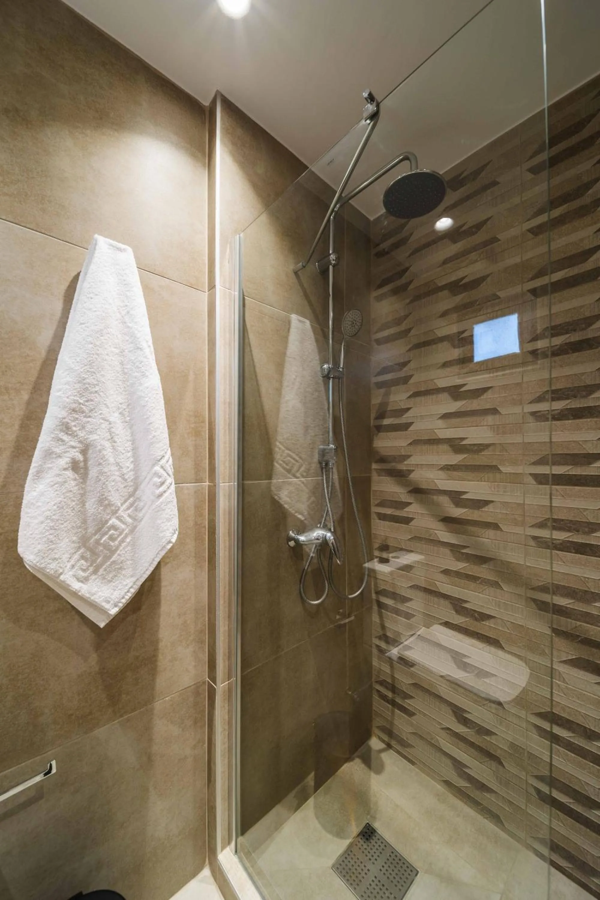 Shower in Casa Blue Hotel, Philian Hotels and Resorts