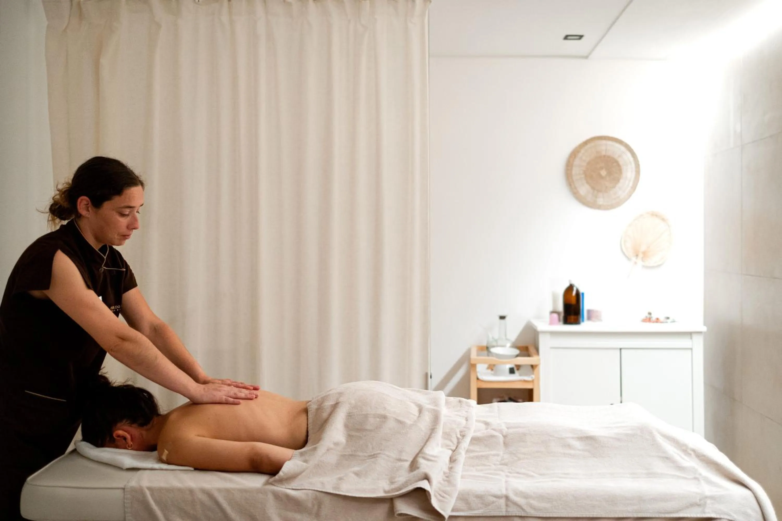 Massage in Hotel Porta do Sol Conference & SPA