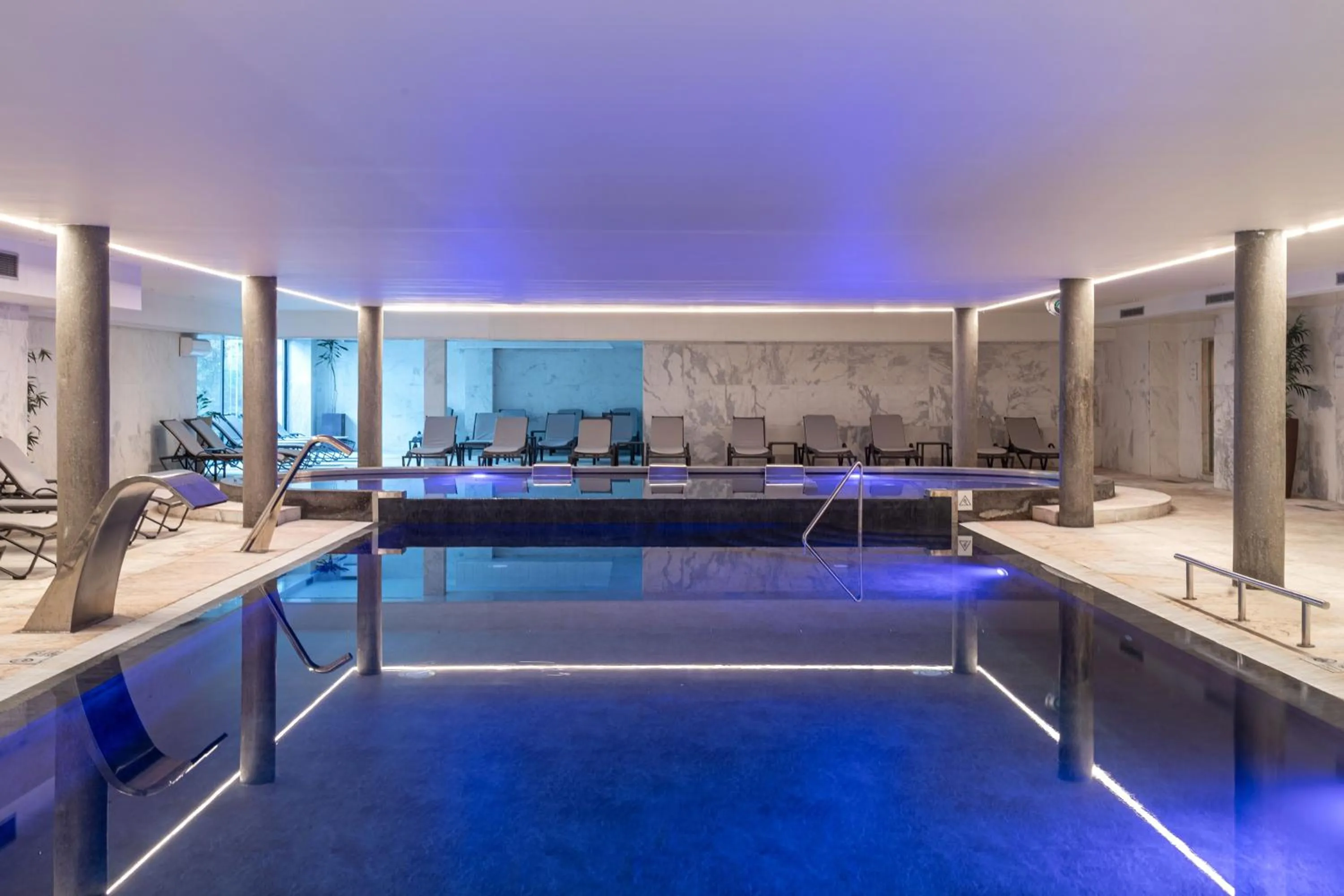 Spa and wellness centre/facilities in Hotel Porta do Sol Conference & SPA