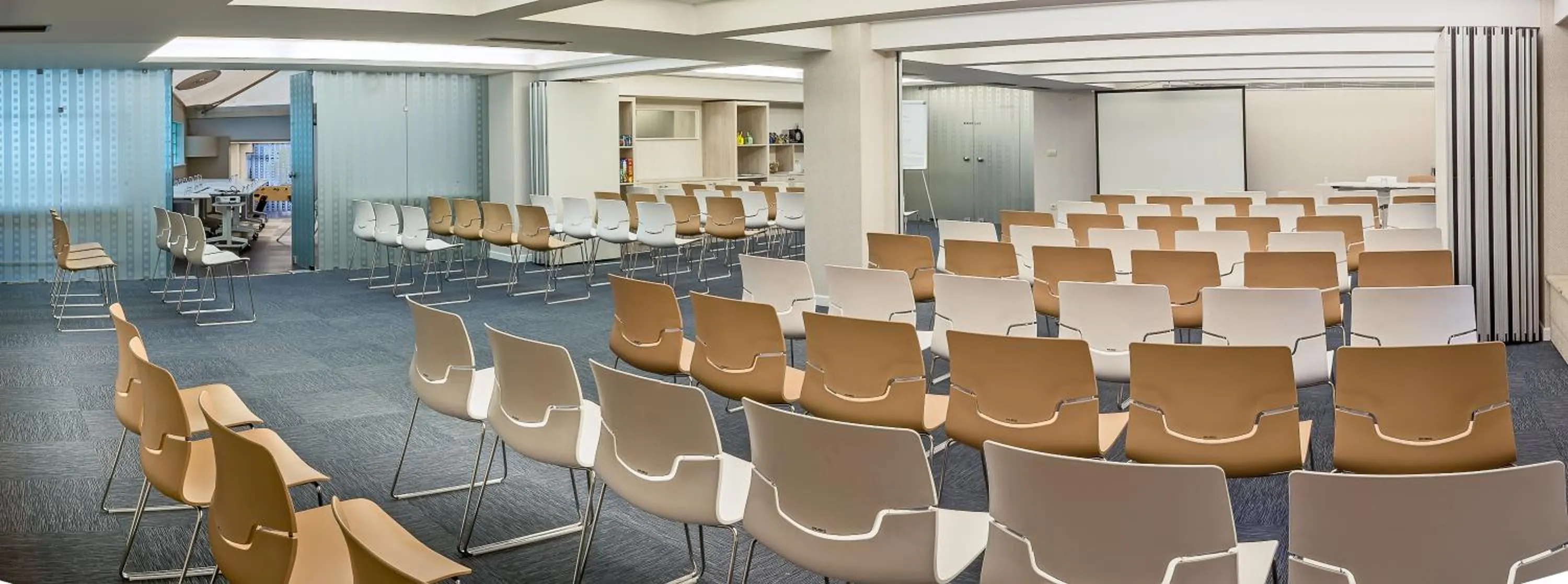 Meeting/conference room in Airotel Stratos Vassilikos Hotel