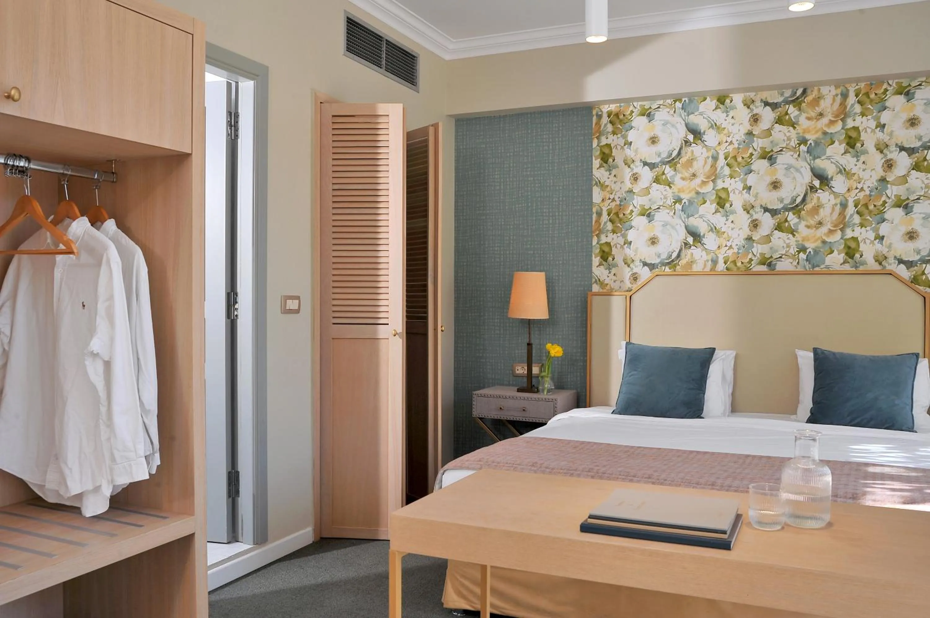 Bed in Airotel Stratos Vassilikos Hotel