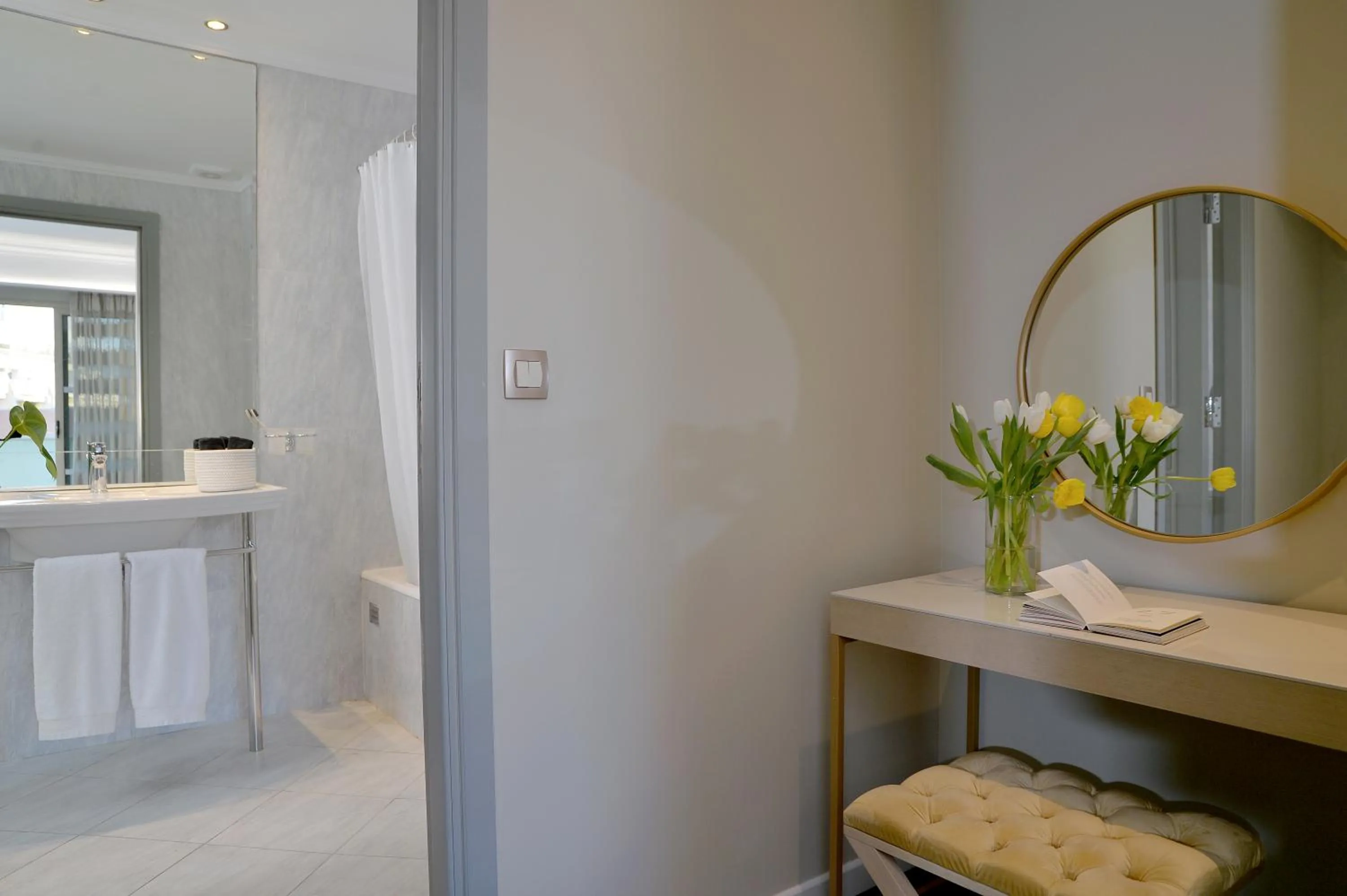 Bathroom in Airotel Stratos Vassilikos Hotel