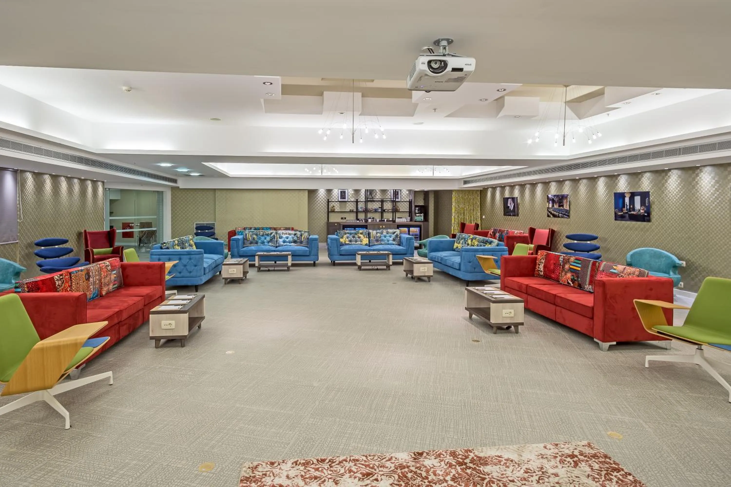 Banquet/Function facilities in Airotel Stratos Vassilikos Hotel