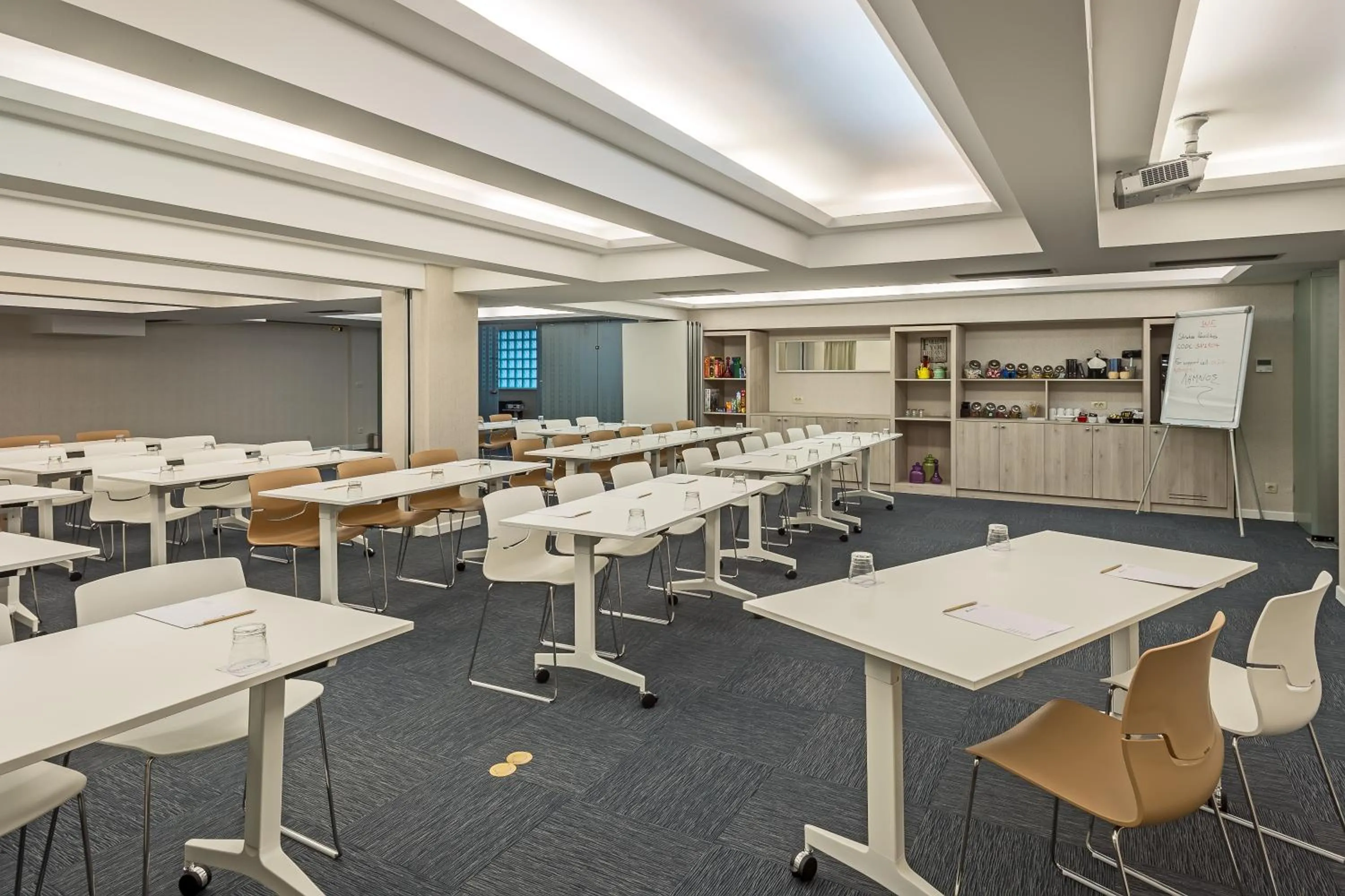Meeting/conference room in Airotel Stratos Vassilikos Hotel