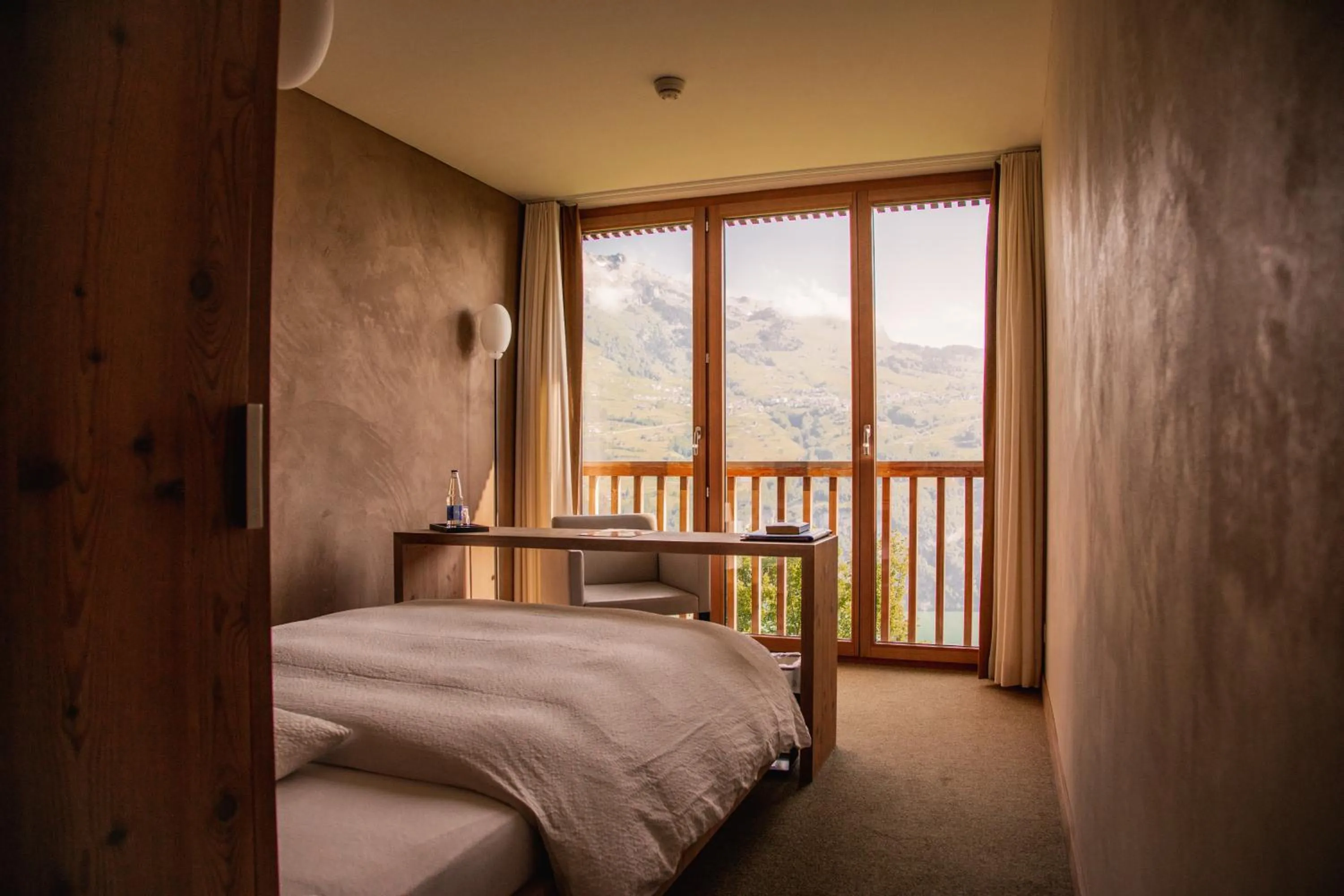 Photo of the whole room, Bed in Seminarhotel Lihn