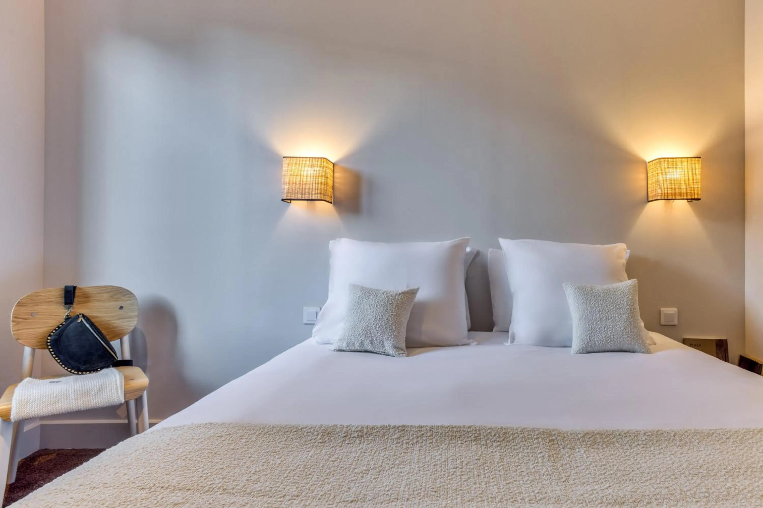 Bed in Les Gourmets - Chalet Hotel