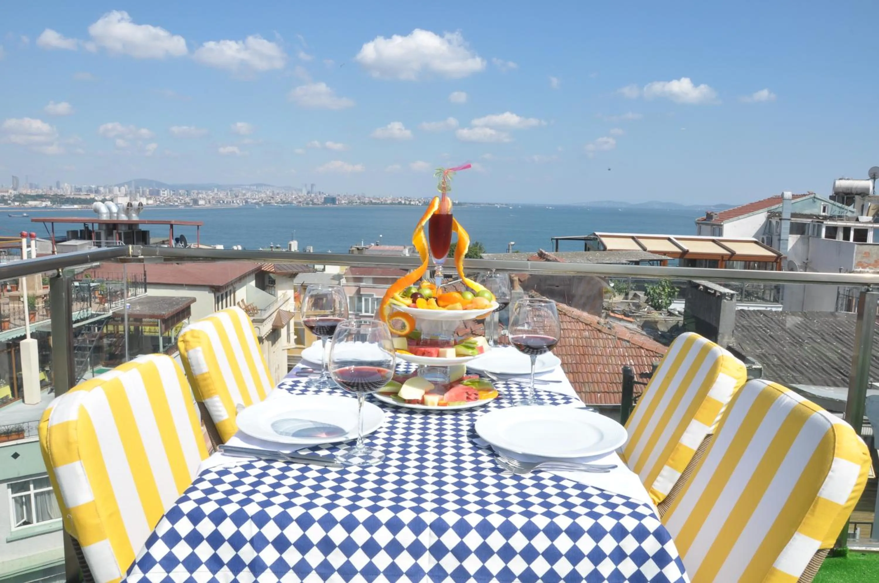 Balcony/Terrace in Seven Dreams Hotel