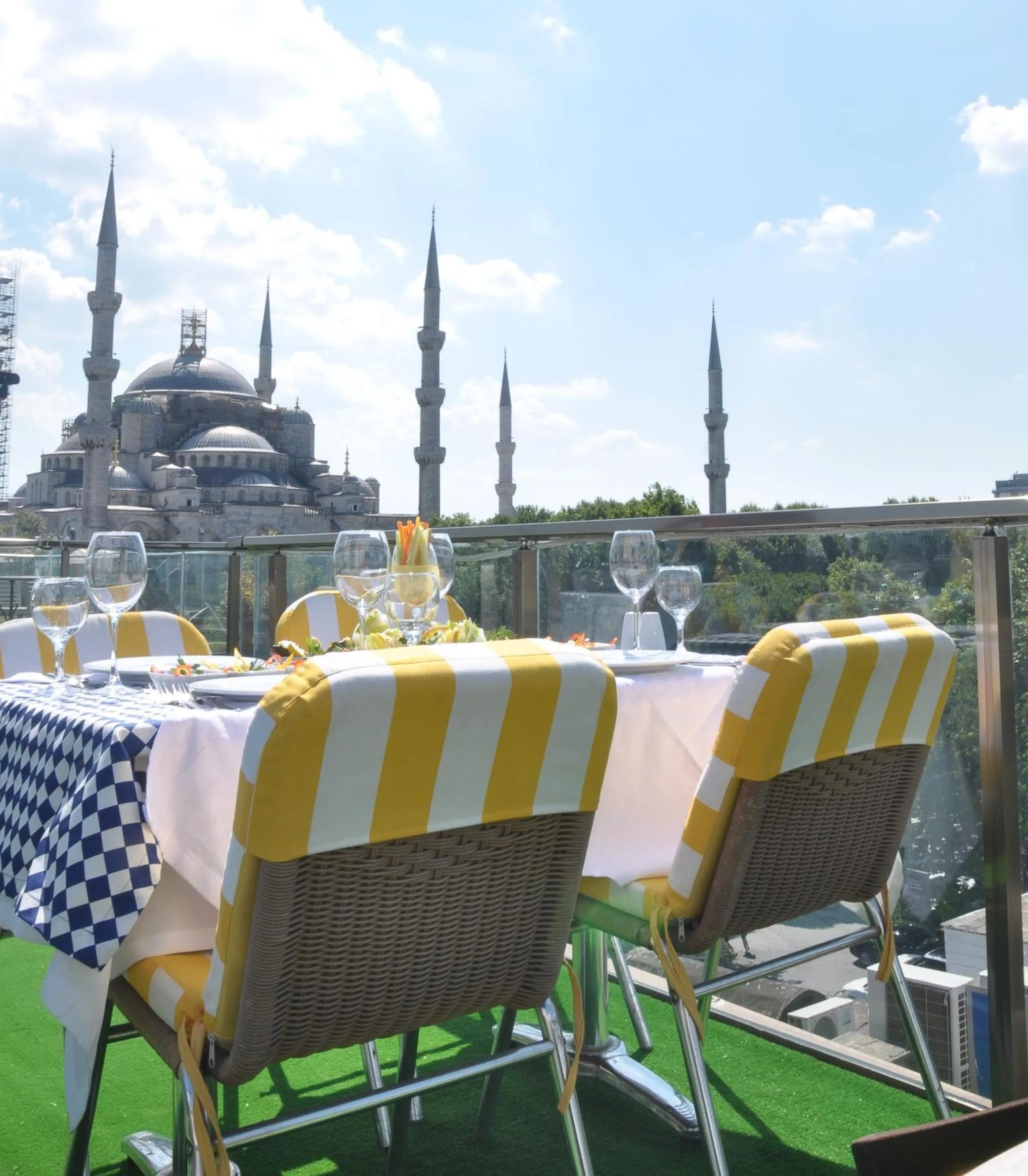 Balcony/Terrace in Seven Dreams Hotel
