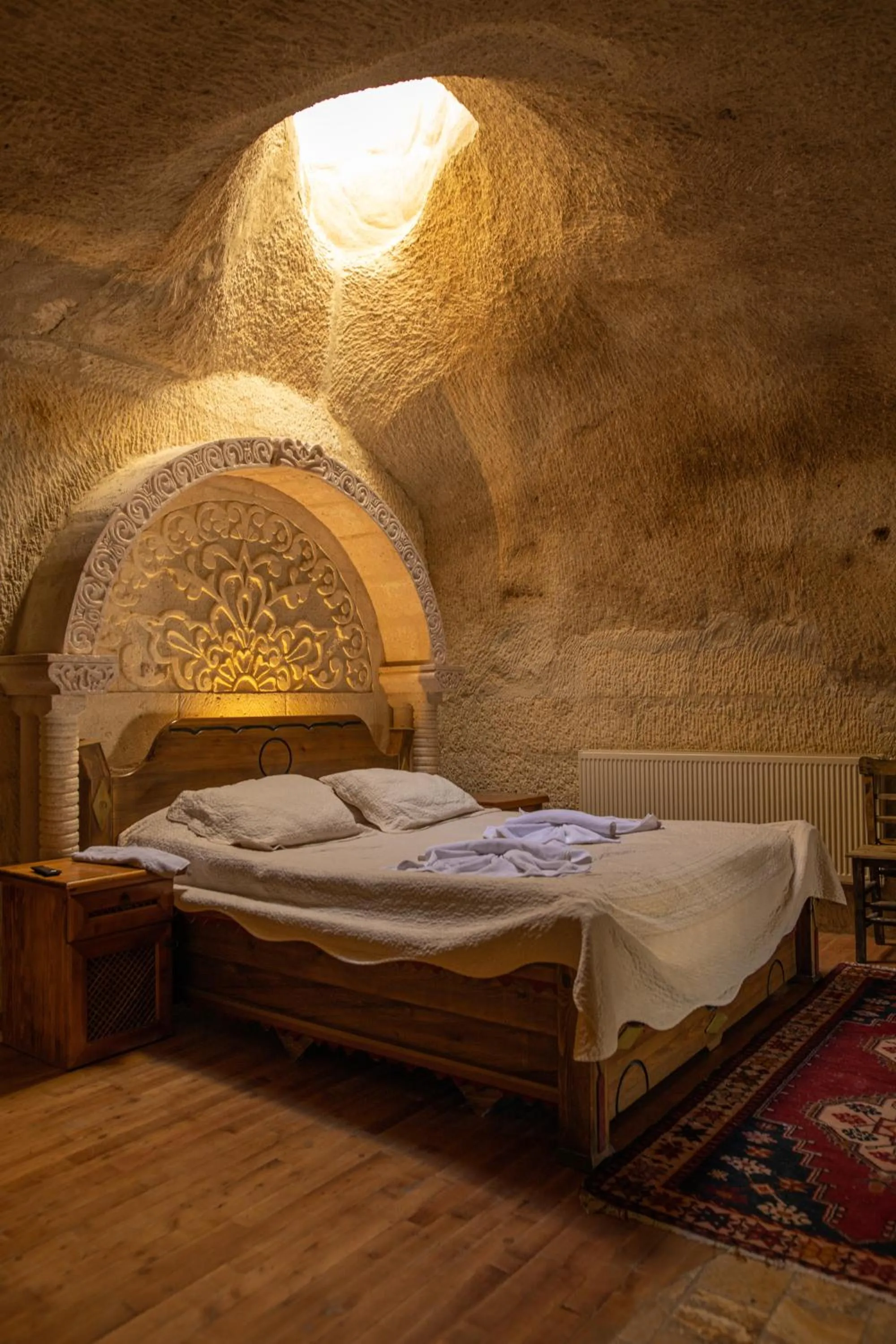 Bed in Arif Cave Hotel