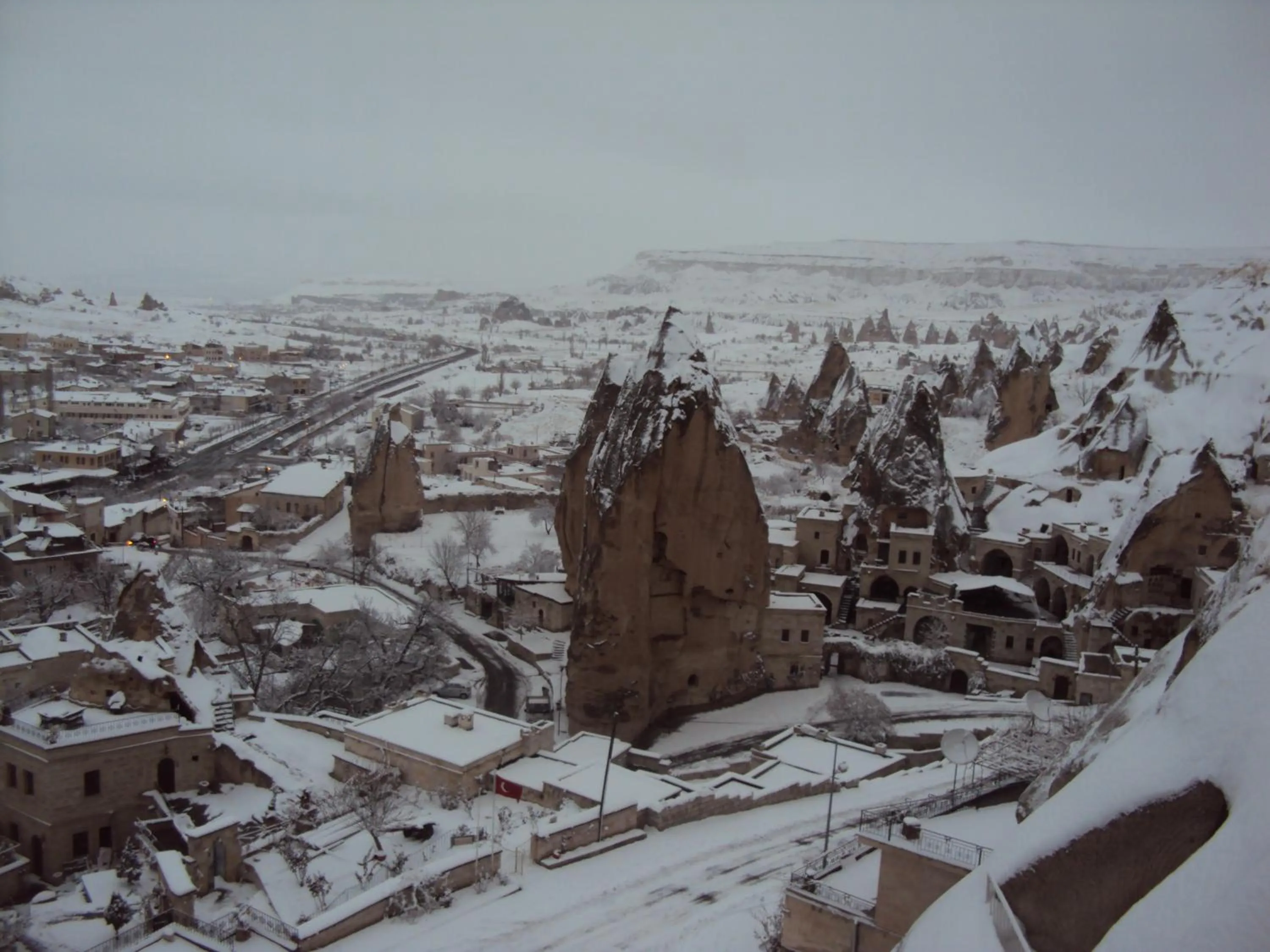Winter in Arif Cave Hotel