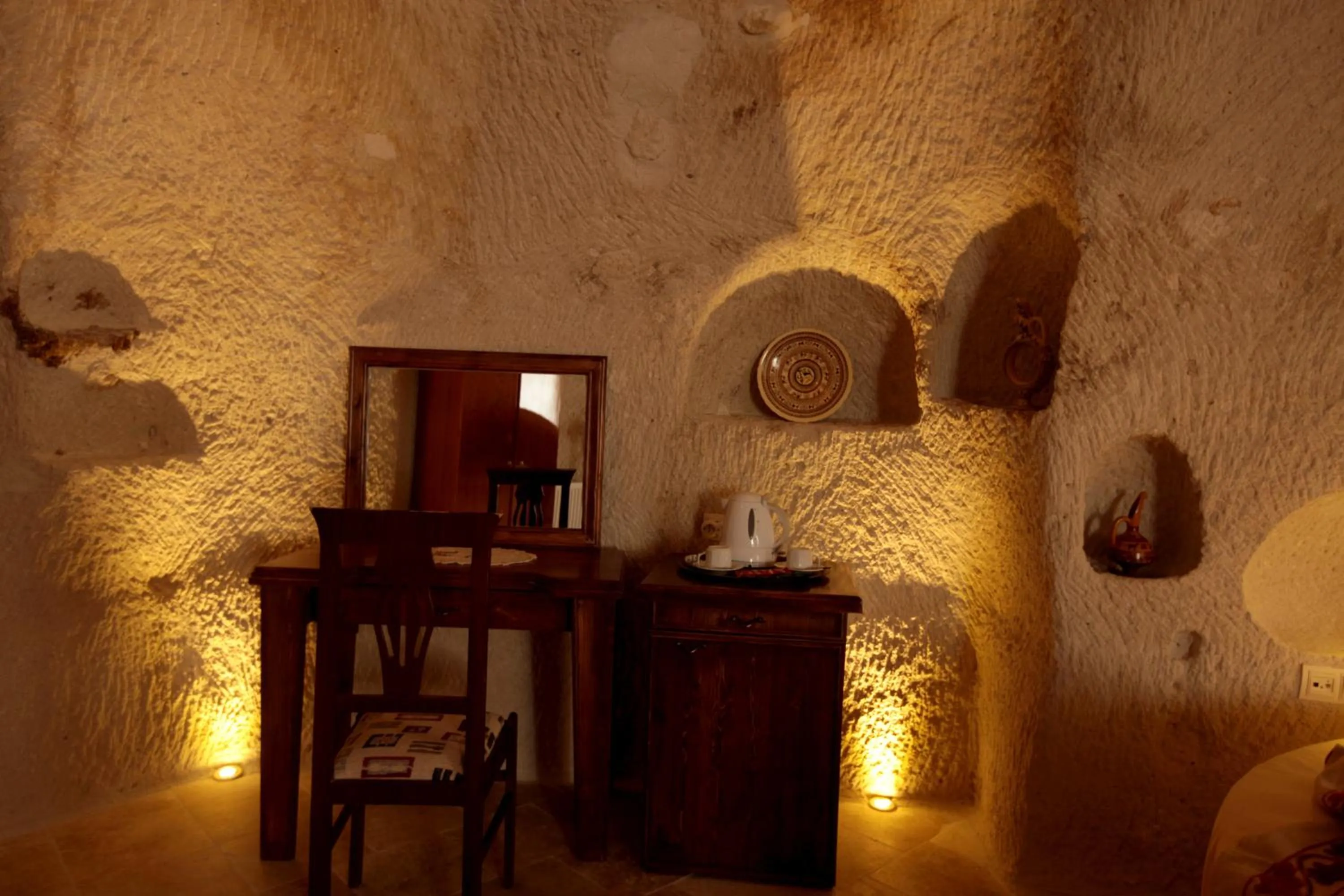 Coffee/tea facilities in Arif Cave Hotel