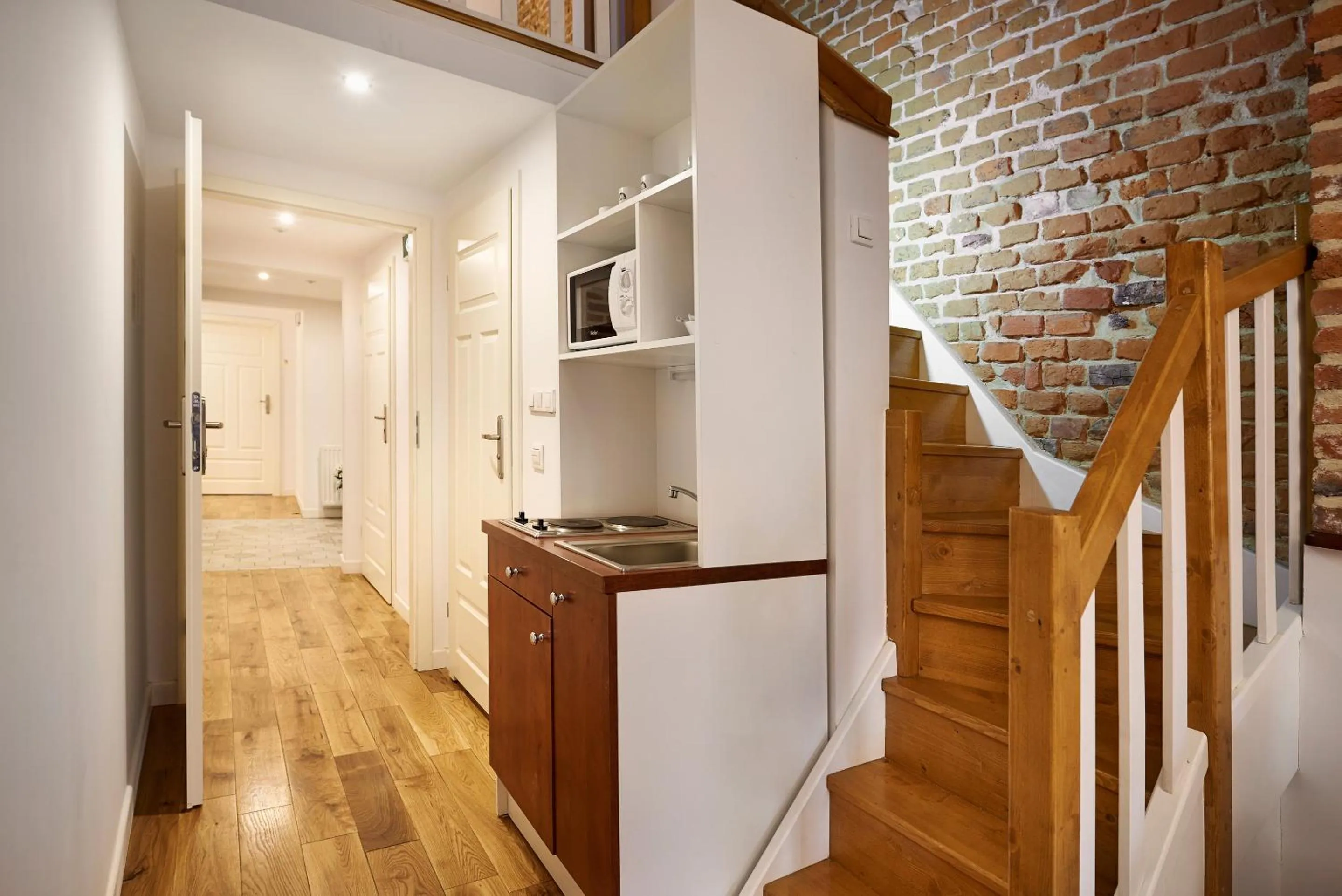 Kitchen or kitchenette in Gołębia 8 Residence