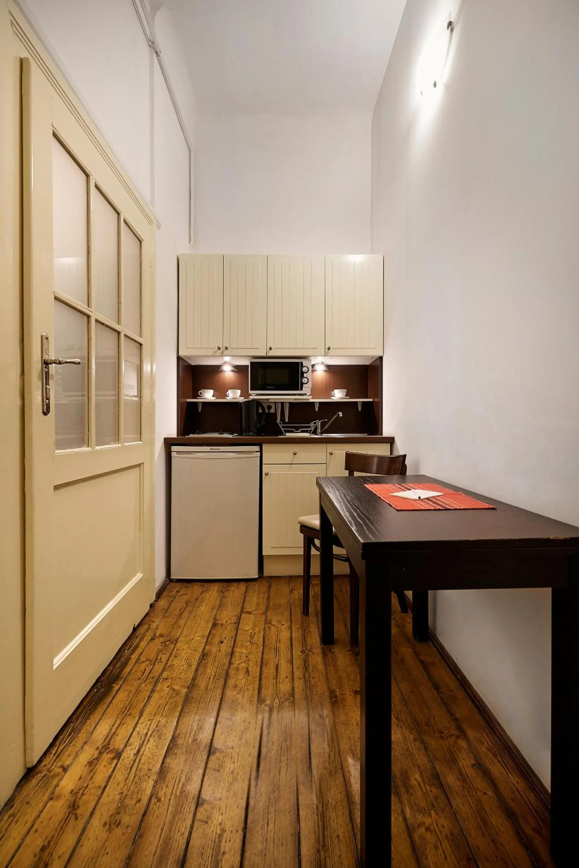 Kitchen or kitchenette in Gołębia 8 Residence