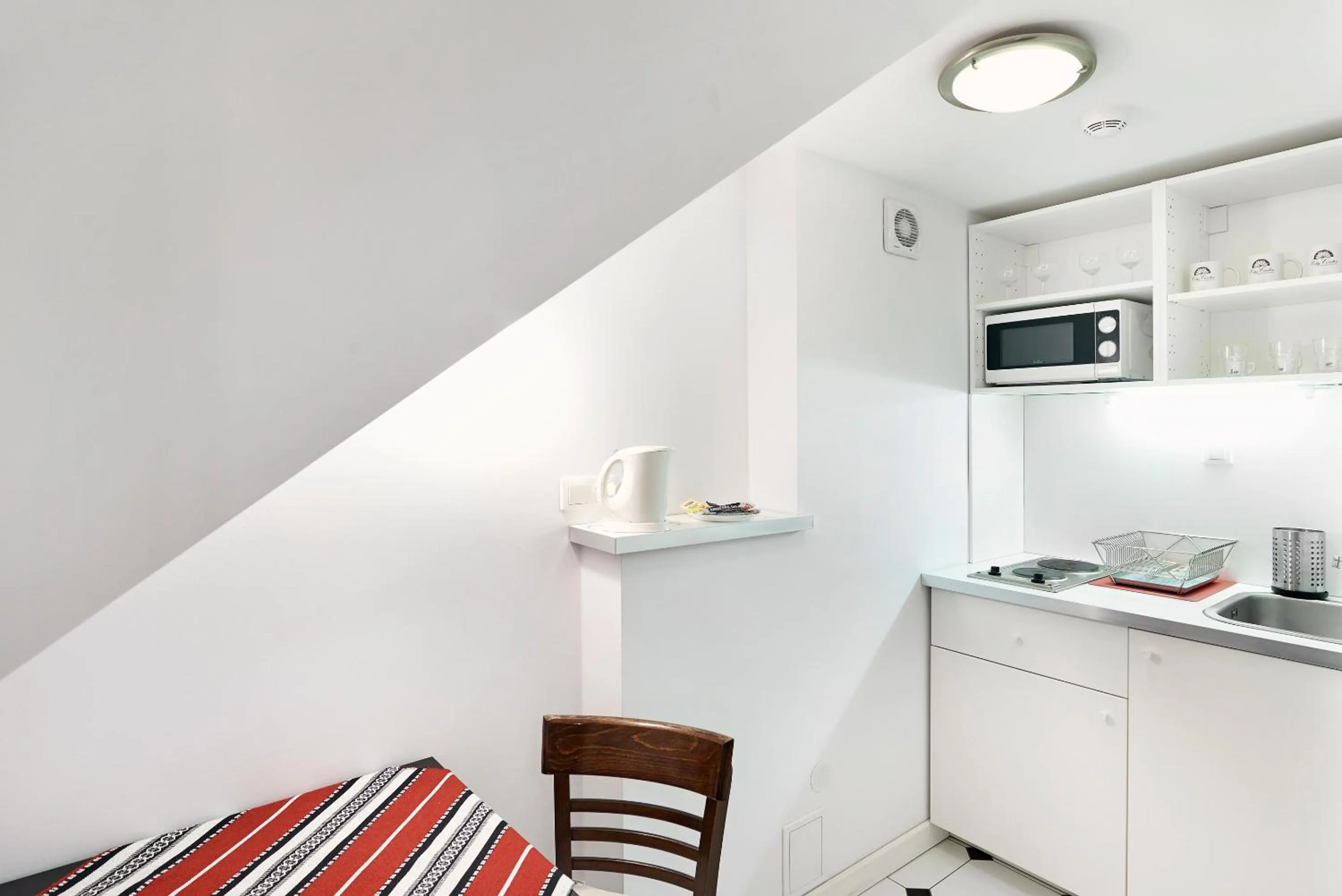 Coffee/tea facilities in Gołębia 8 Residence