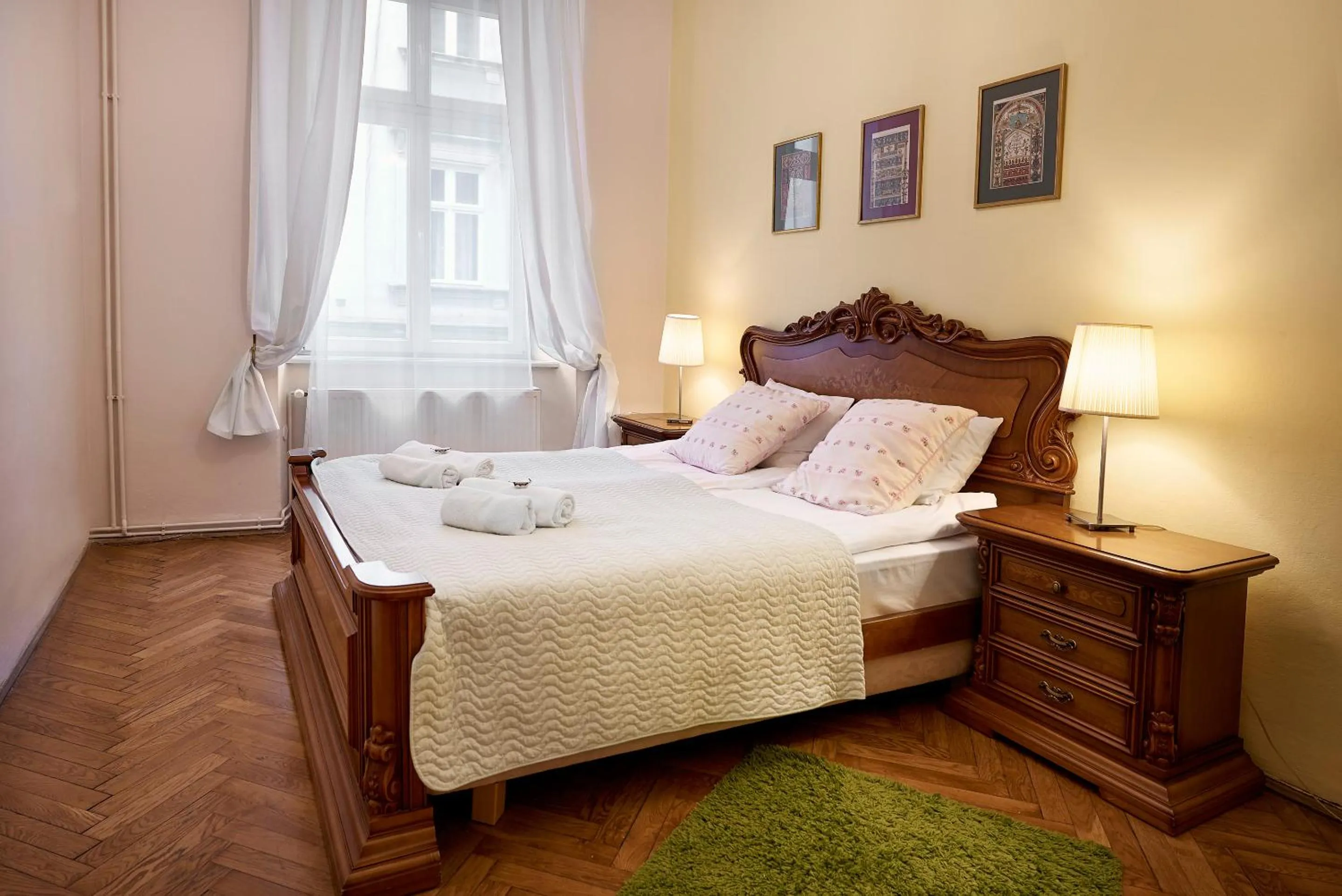 Bed in Gołębia 8 Residence