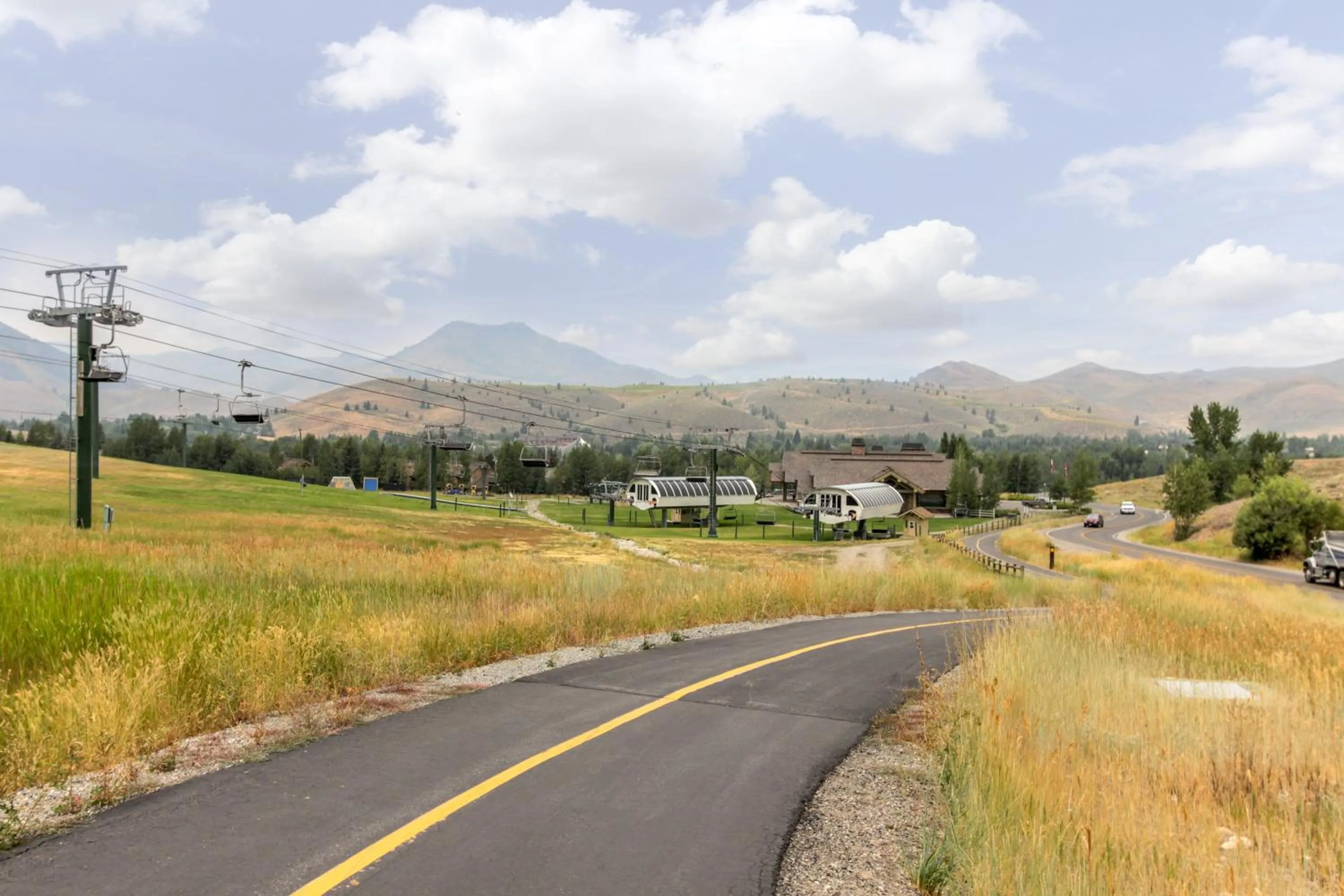 Bluff Mountain Charmer