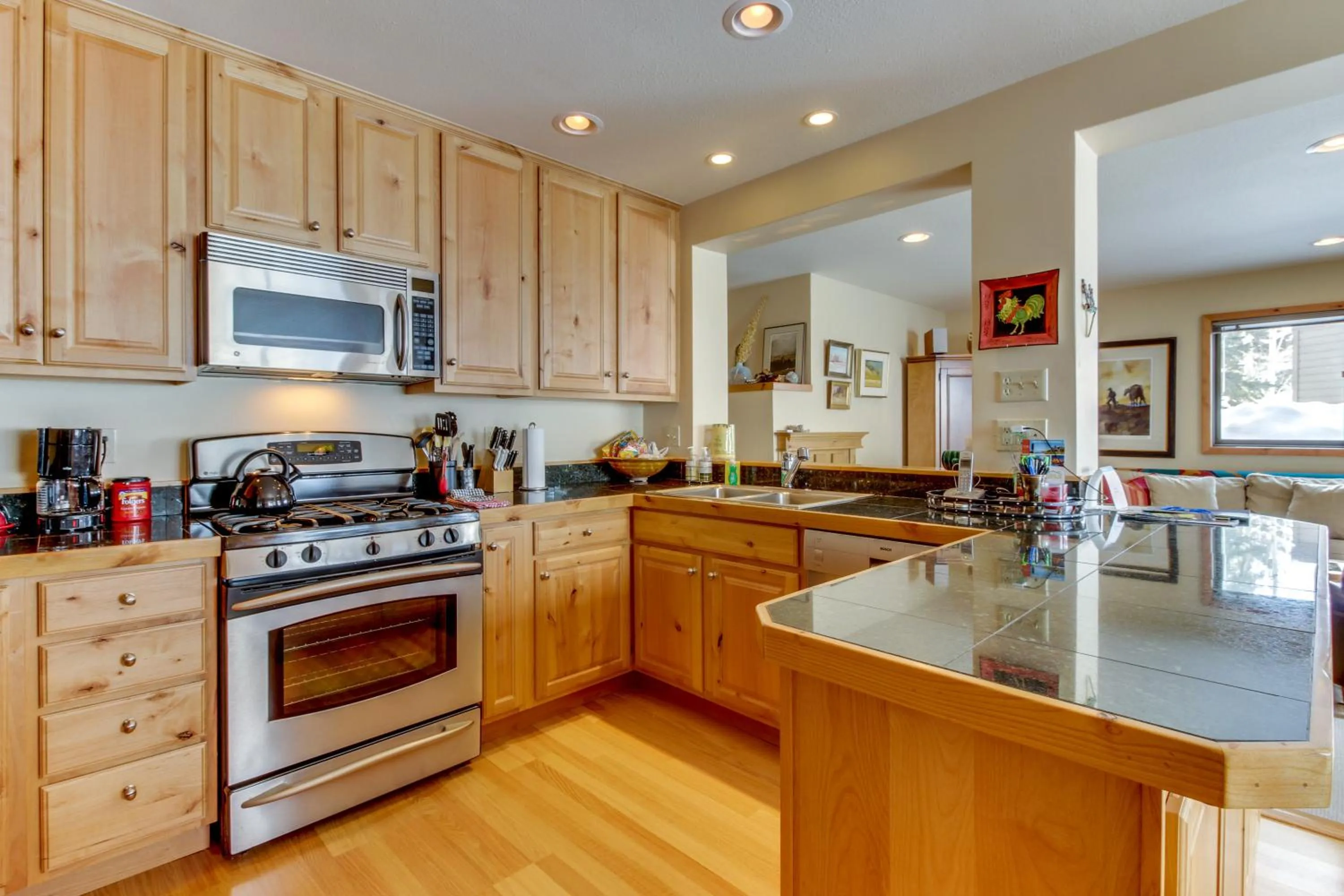 Bluff Mountain Charmer