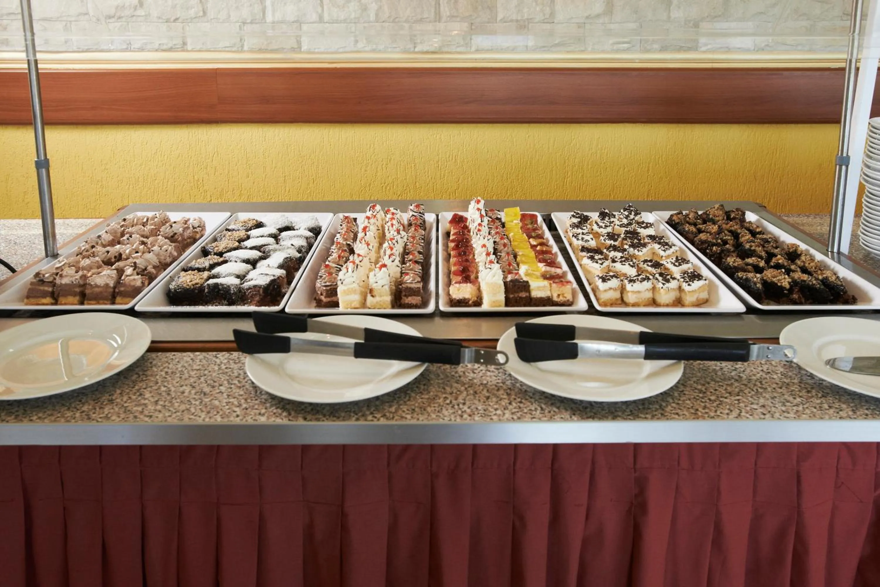 Complex Modern All Inclusive