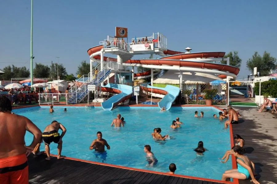 Hotel Annarita-mezza pensione plus- spiaggia inclusa