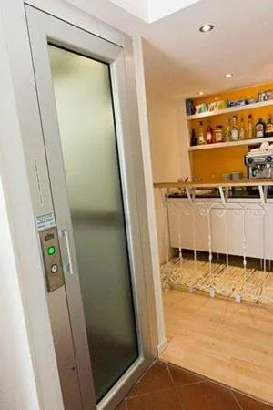 Hotel Annarita-mezza pensione plus- spiaggia inclusa