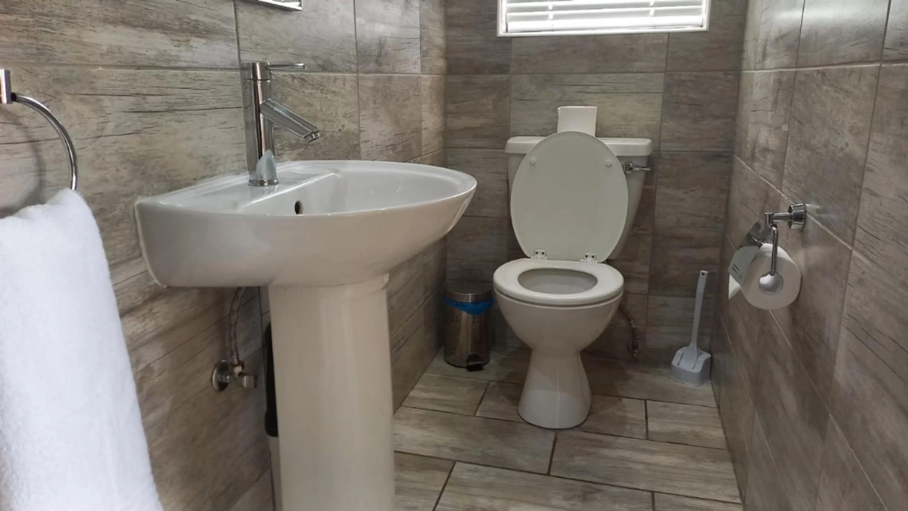 Bathroom in Midrand Conference Centre