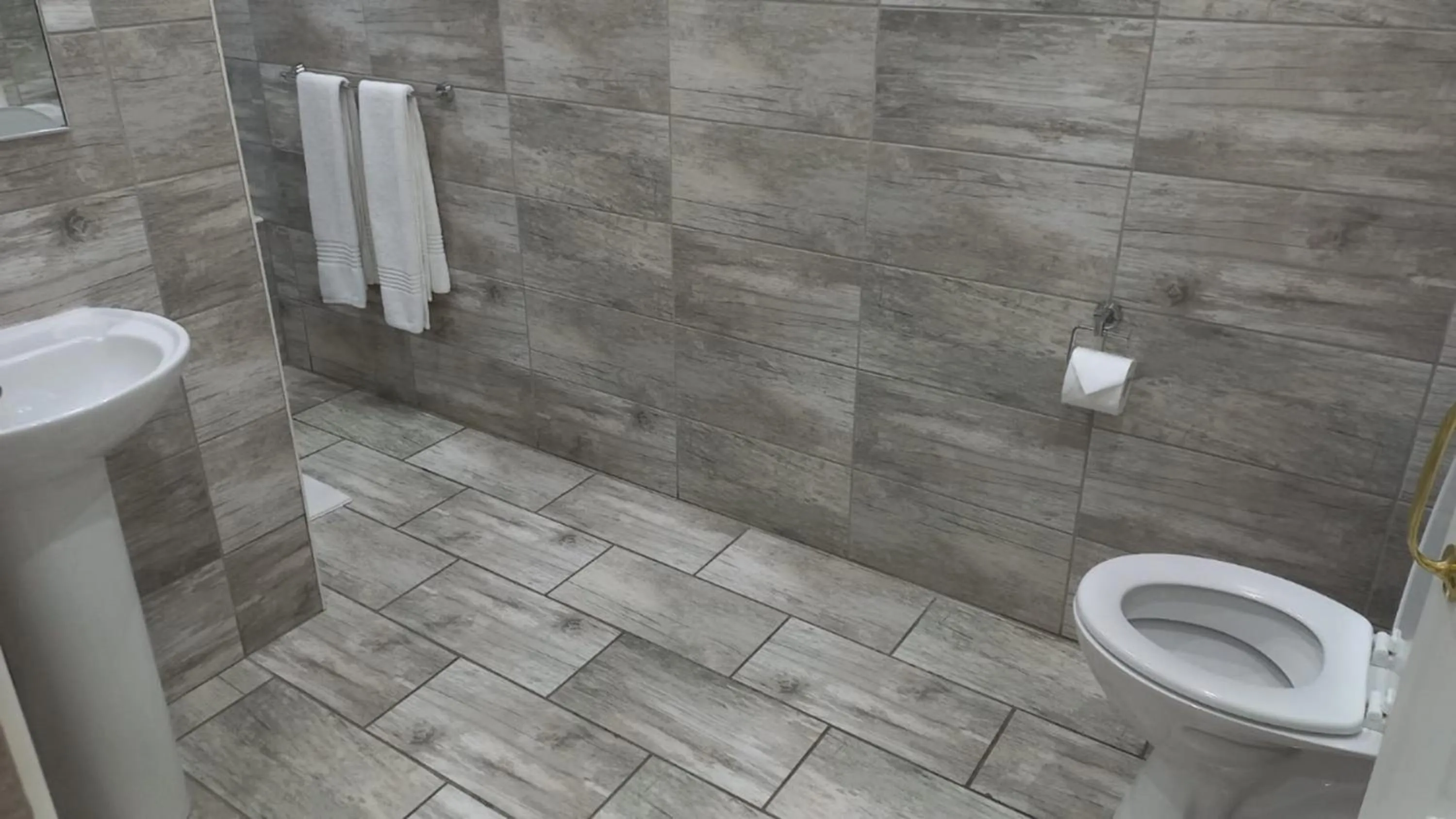 Shower in Midrand Conference Centre