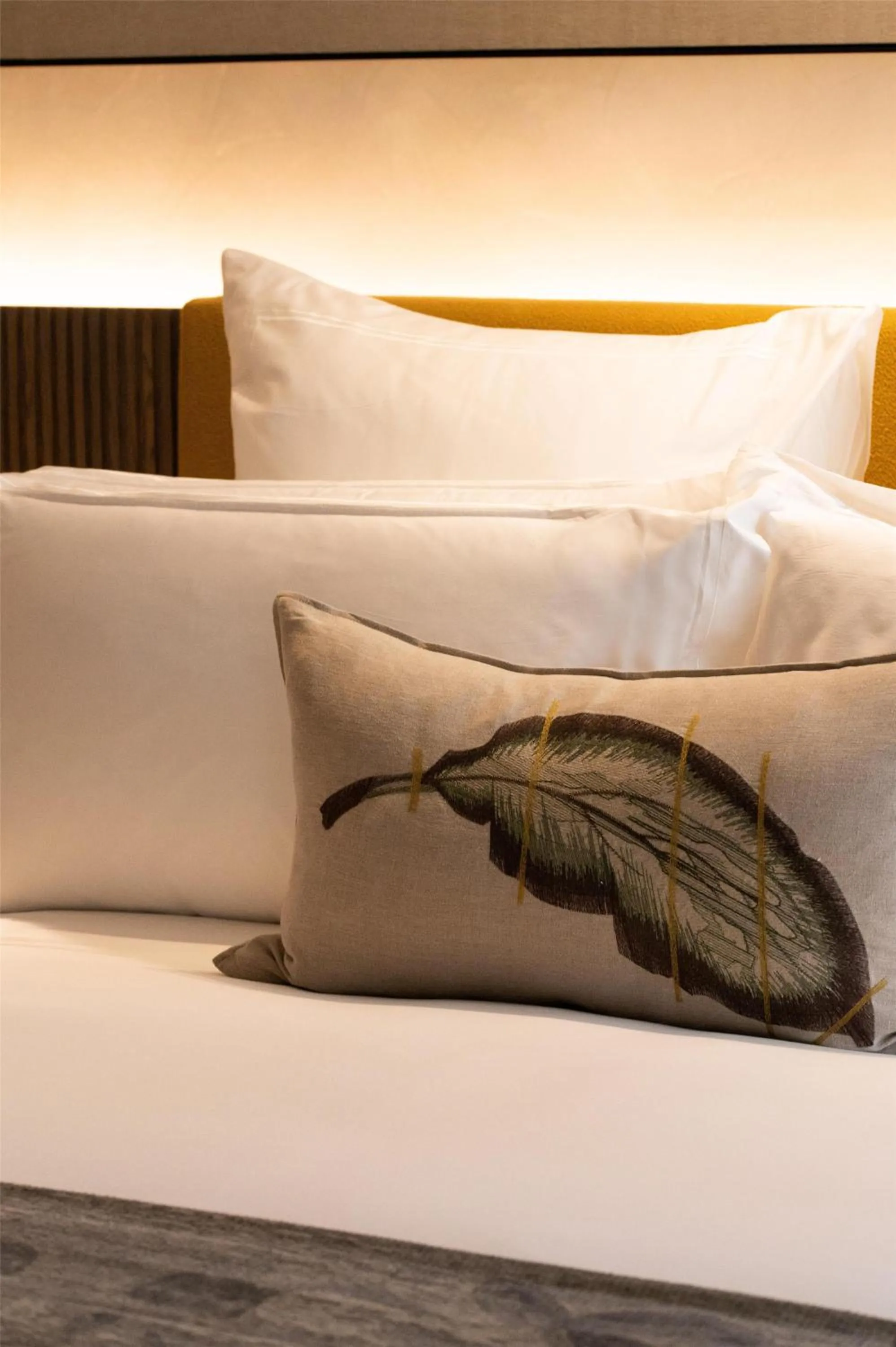 Bedroom, Bed in Park Hyatt Johannesburg