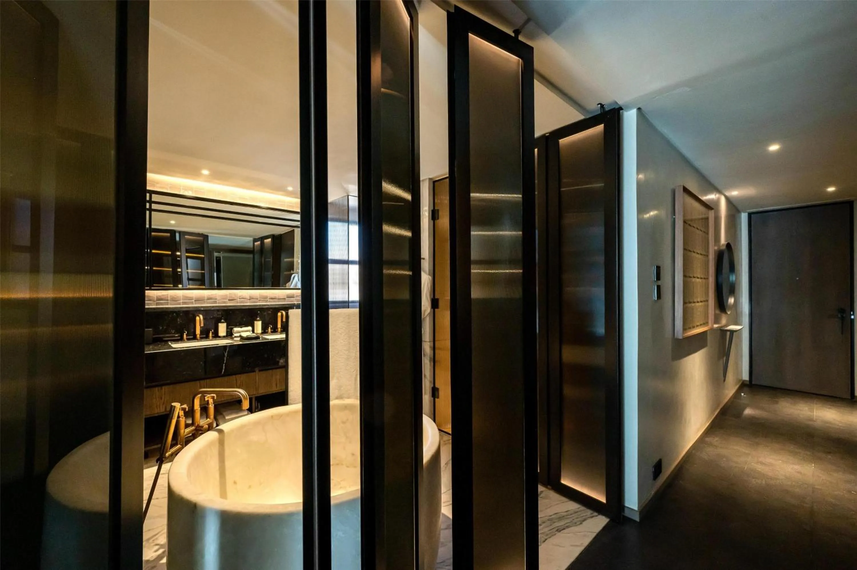 Bathroom in Park Hyatt Johannesburg