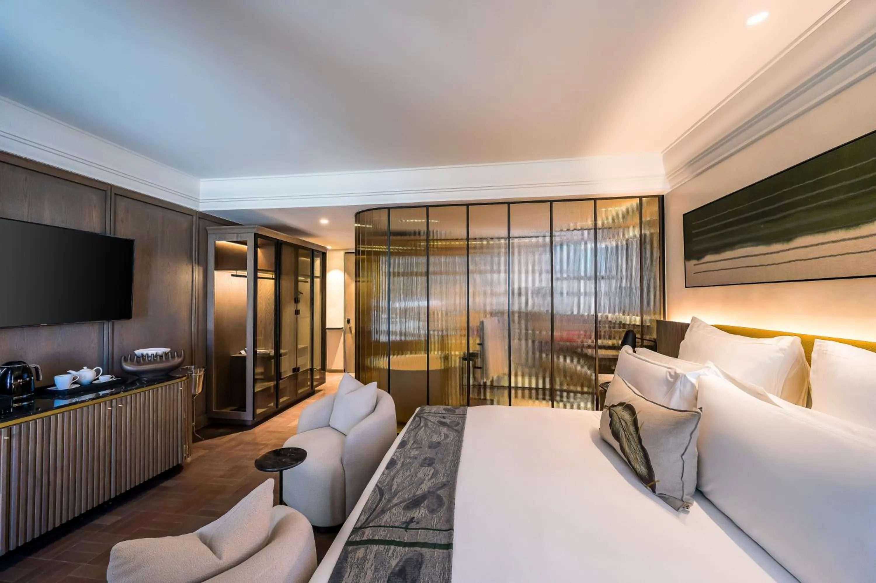 Bedroom, Bed in Park Hyatt Johannesburg