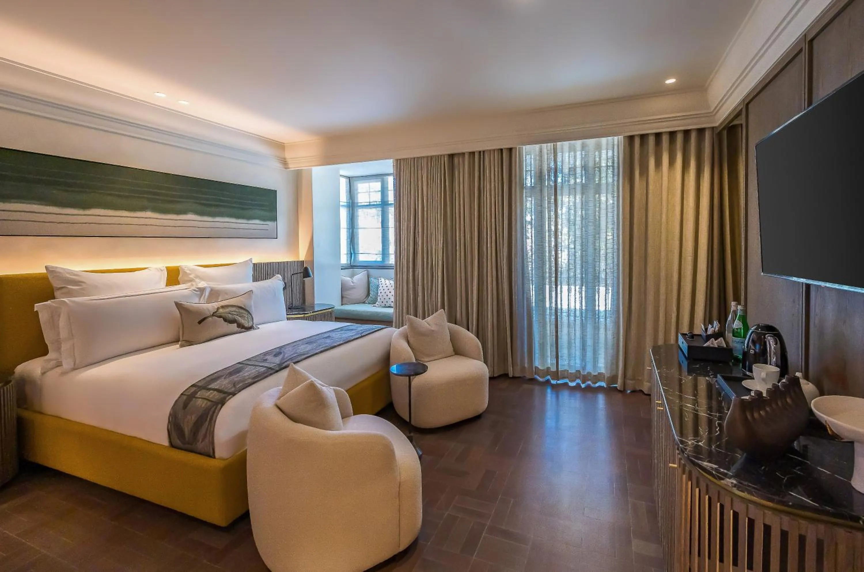 Seating area, Bed in Park Hyatt Johannesburg