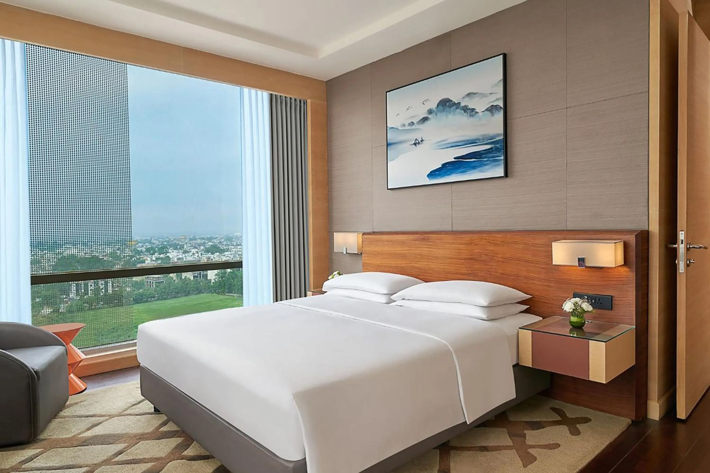 Bed in Hyatt Regency Lucknow Gomti Nagar