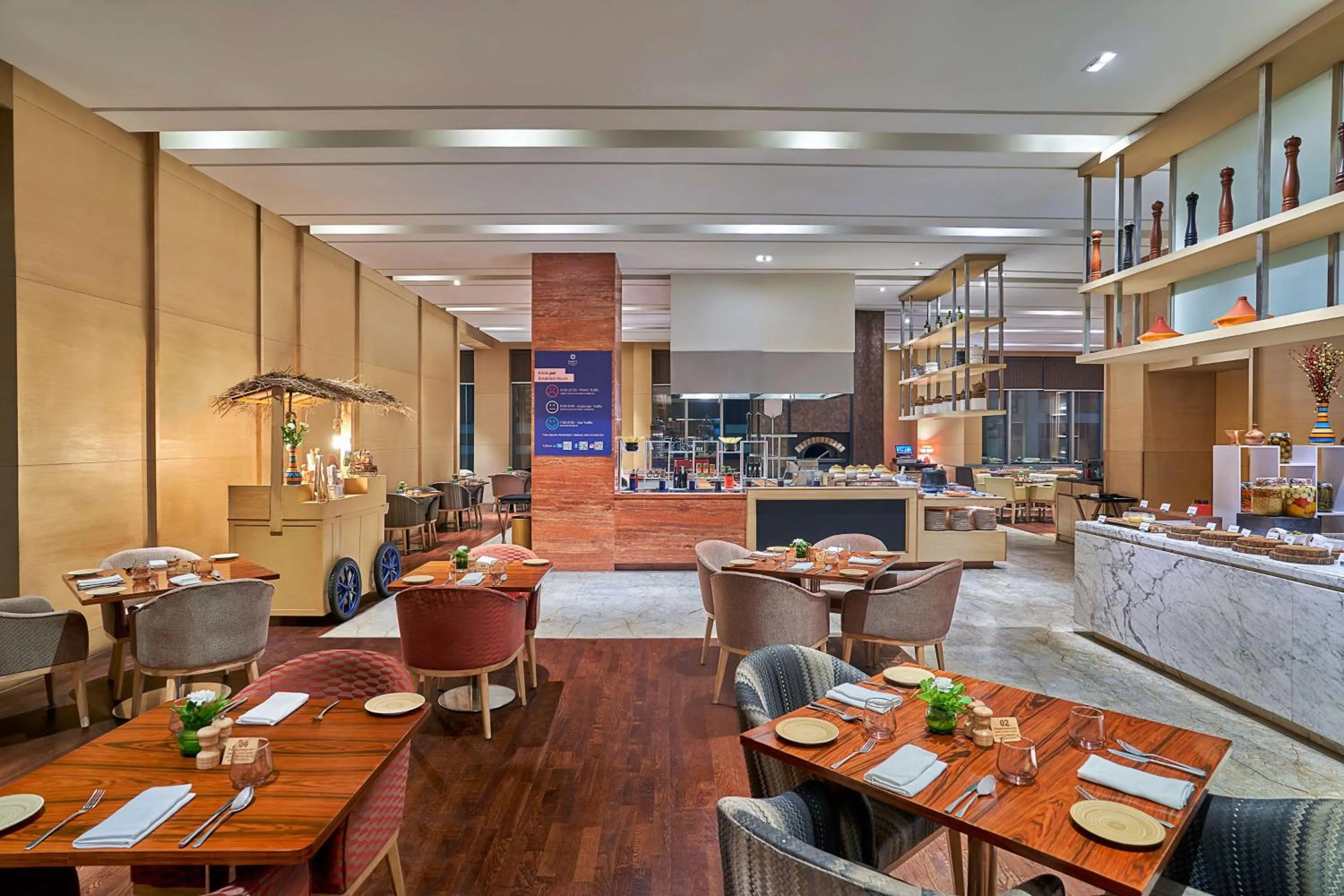 Restaurant/places to eat in Hyatt Regency Lucknow Gomti Nagar