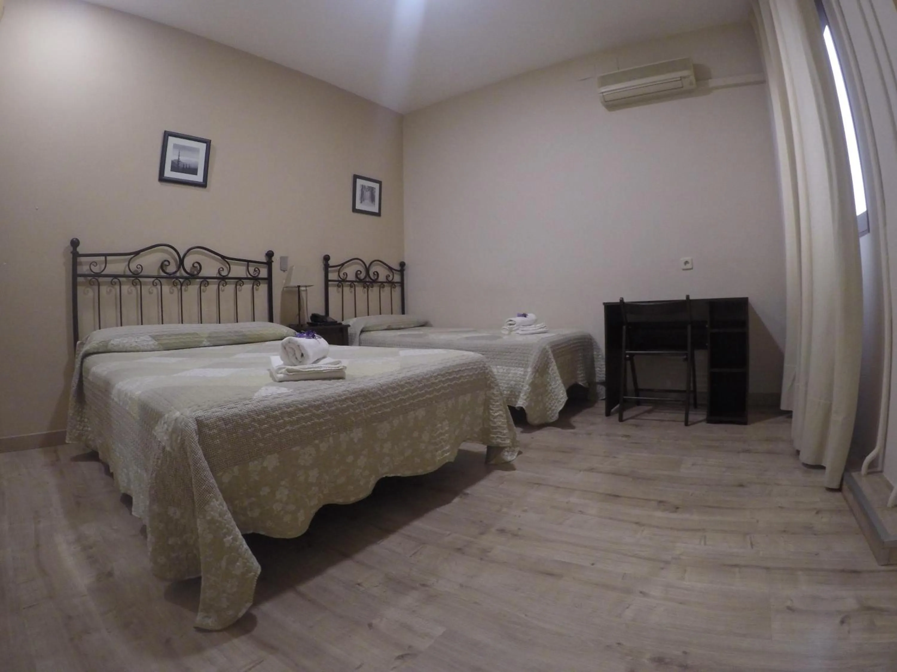 Bedroom, Bed in Hostal El Pilar