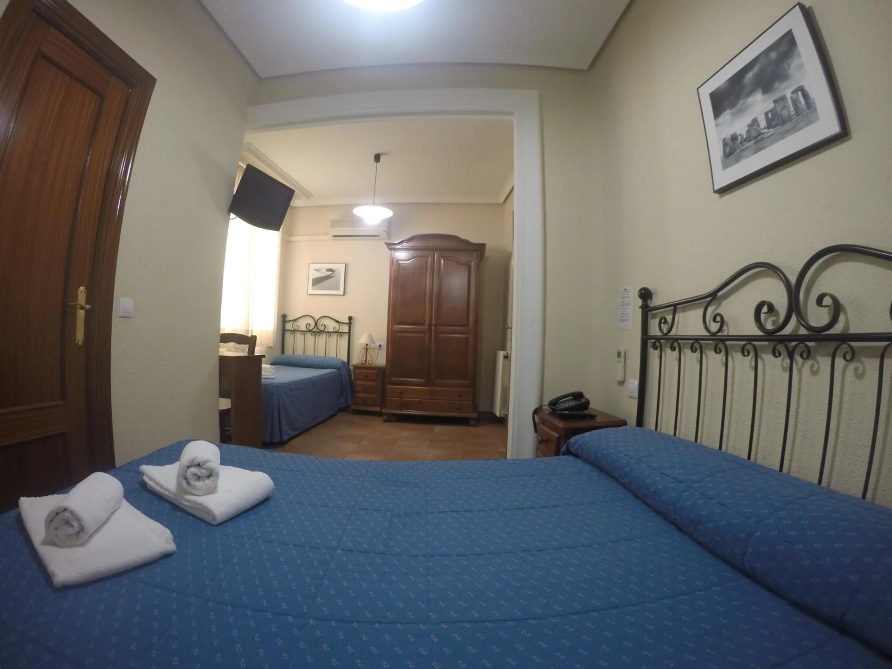 Bedroom, Bed in Hostal El Pilar