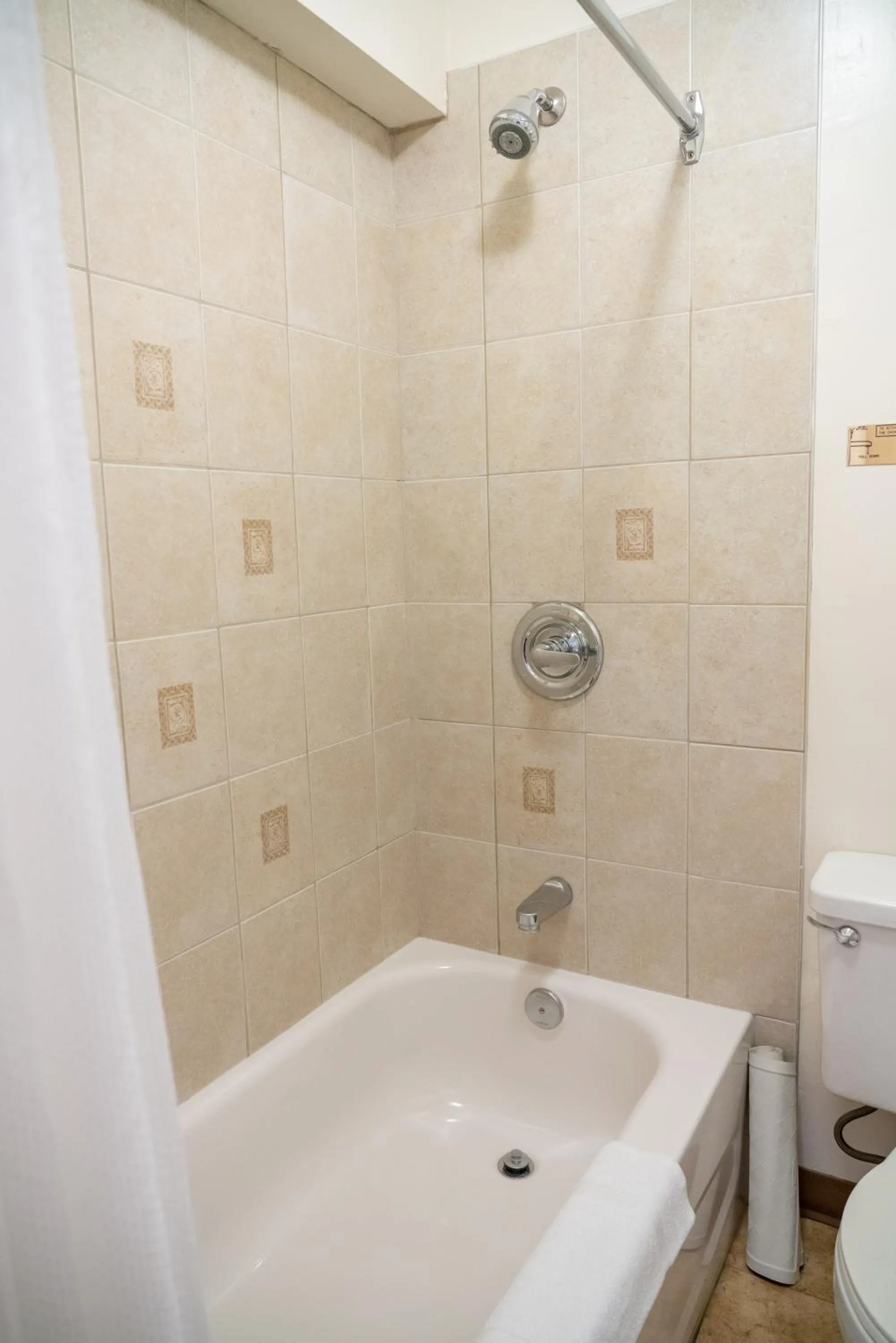 Bath in Rocky Mountain Ski Lodge