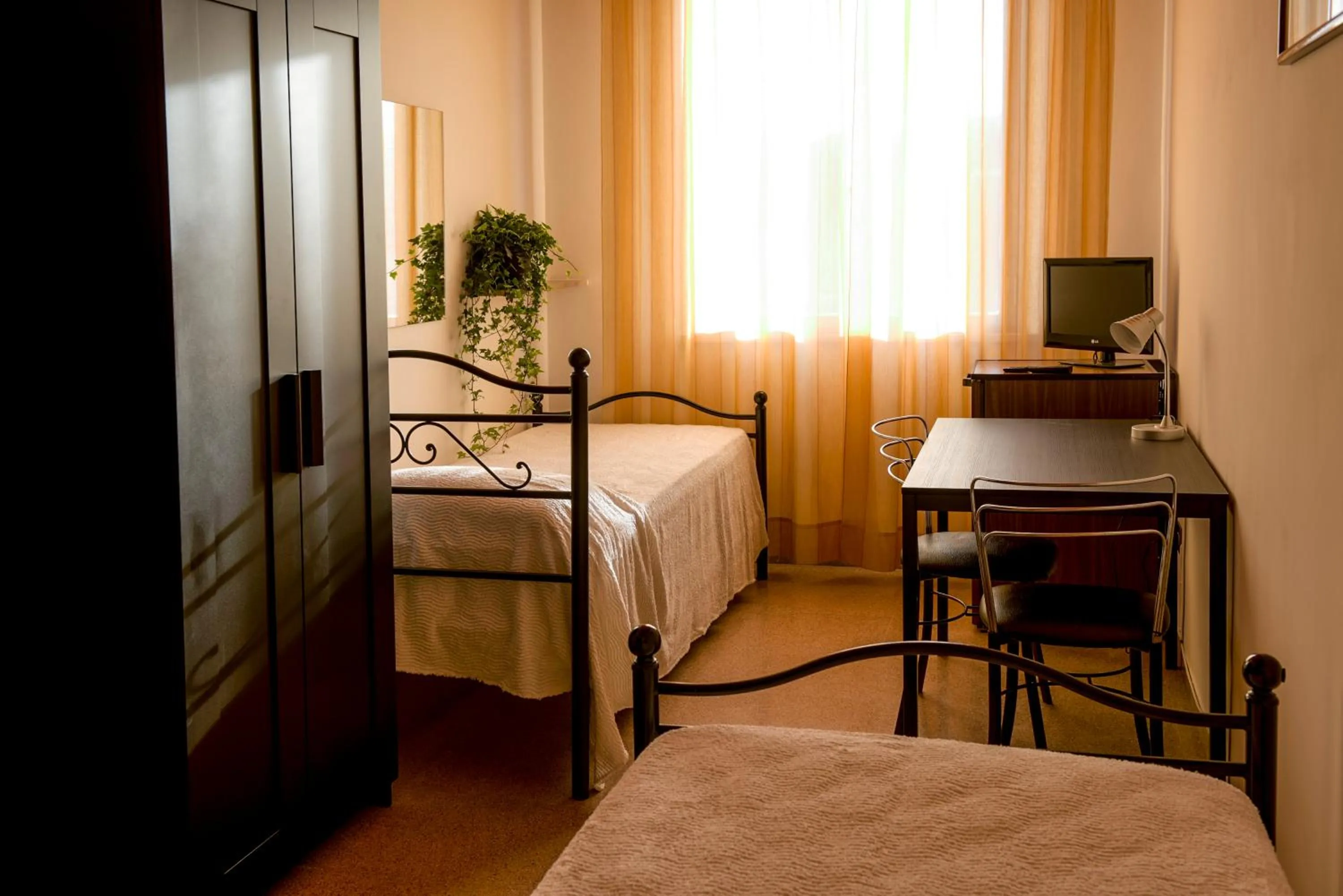 Photo of the whole room, Bed in Hotel La Ruota Dei Pavoni