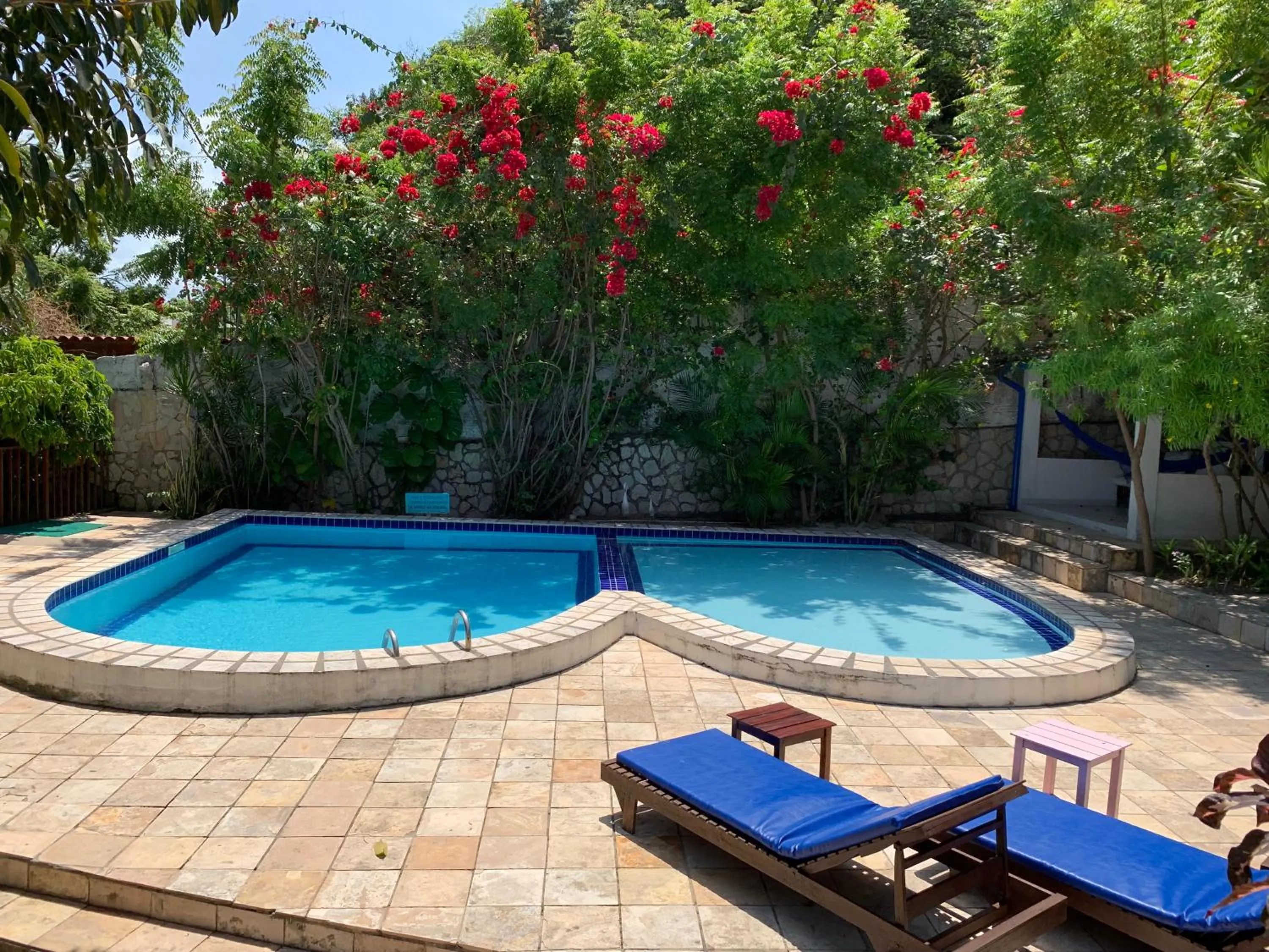 Swimming pool in Pousada Barbara